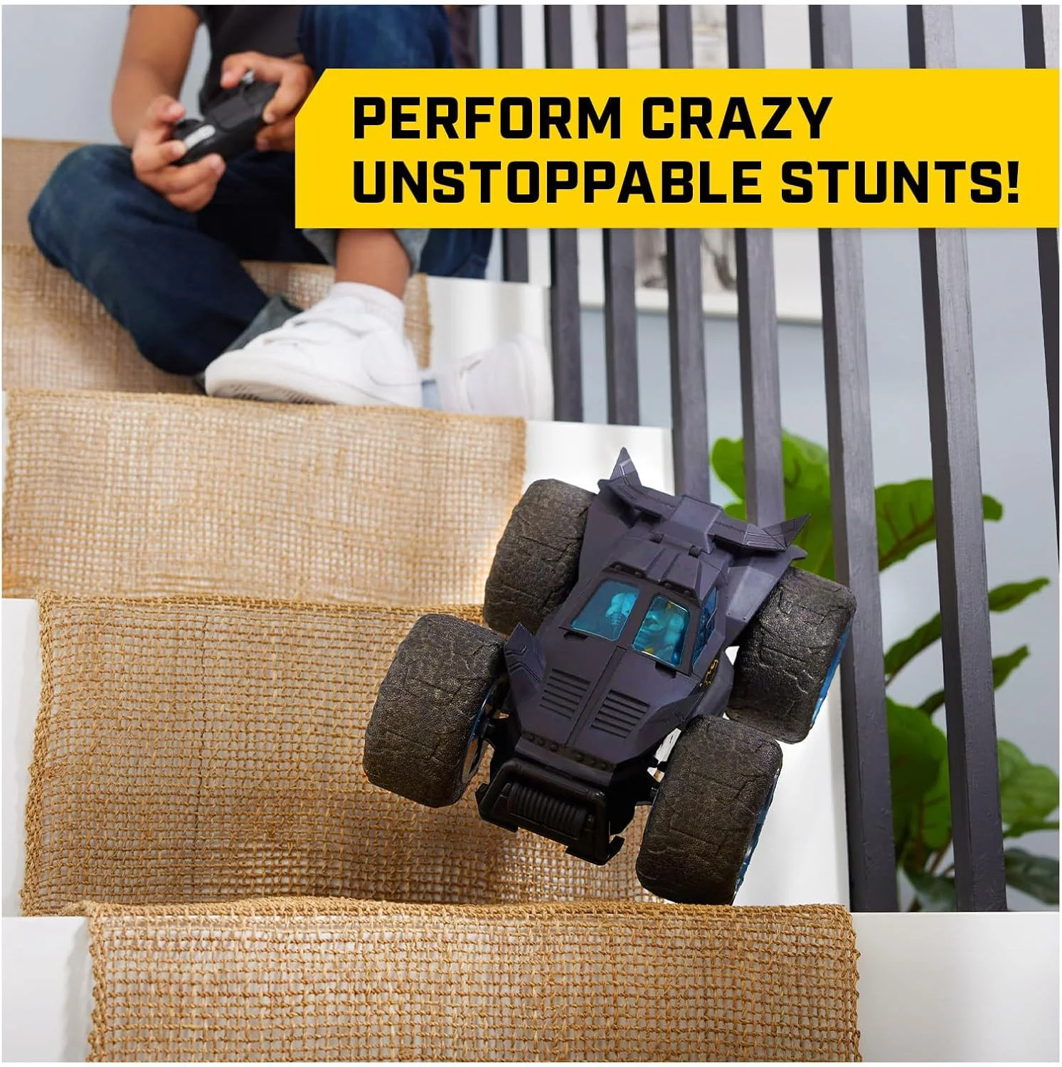 ماشین بتموبیل بدلکاری نیروی دیسی کامیکس، ماشین کنترلی داخلی، سازگار با اکشن فیگور، قابلیت توربو و بدلکاریهای دیوانهوار، اسباببازی کلکسیونی قهرمانان فوقالعاده برای پسران و دختران بالای 4 سال ماشین بتموبیل بدلکاری نیروی دیسی کامیکس، ماشین کنترلی داخلی، سازگار با اکشن فیگور، قابلیت توربو و بدلکاریهای دیوانهوار، اسباببازی کلکسیونی قهرمانان فوقالعاده برای پسران و دختران بالای 4 سال