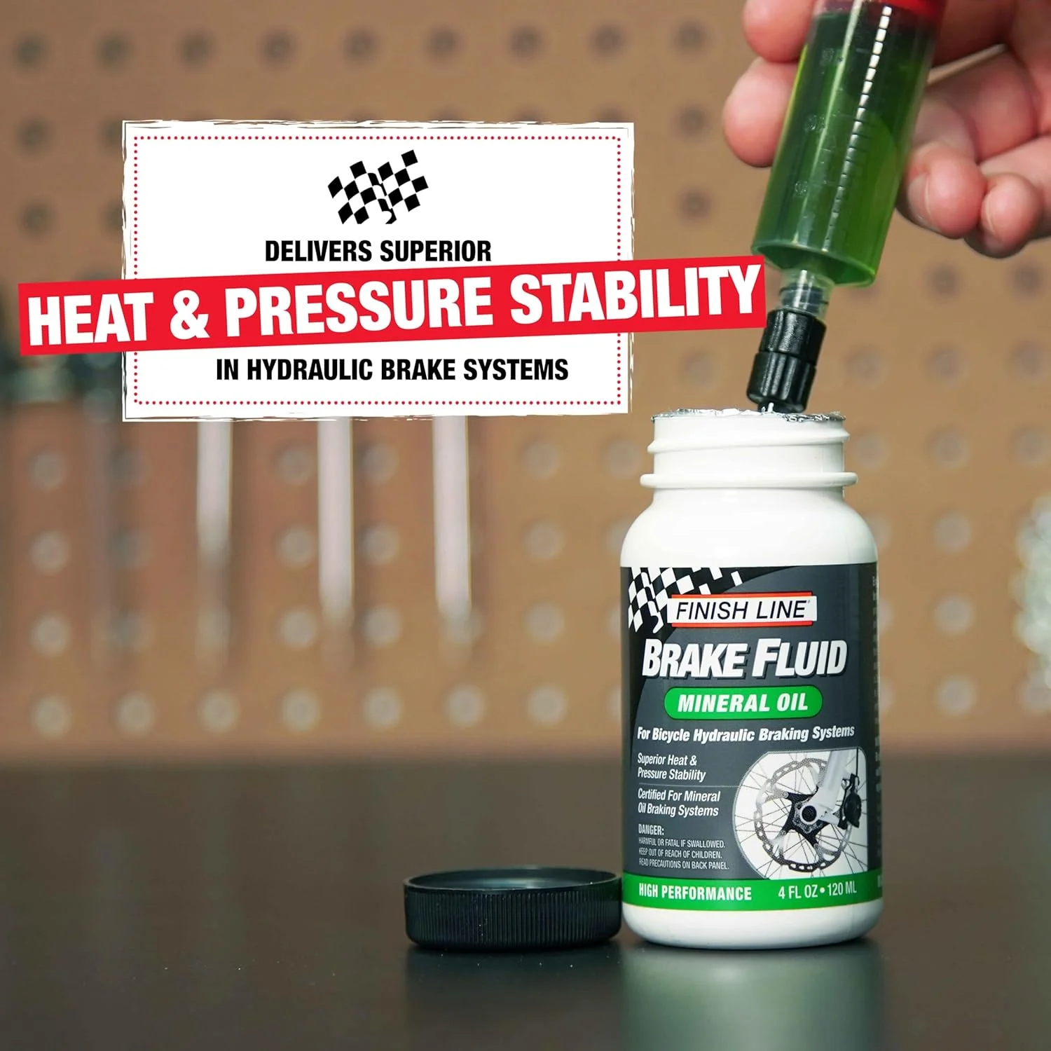 روغن ترمز مینرال Finish Line، بطری ۴۷۳ میلی لیتری روغن ترمز مینرال Finish Line، بطری ۴۷۳ میلی لیتری