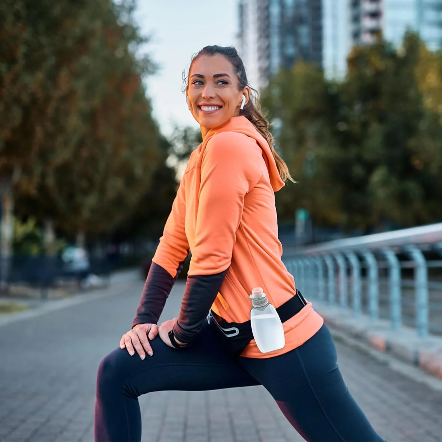 بطری آب 250 میلی لیتری مخصوص دویدن، بطری آب 250 میلی لیتری مخصوص پیاده روی با گیره آویز، بطری آب تخت برای دویدن، پیاده روی و تناسب اندام