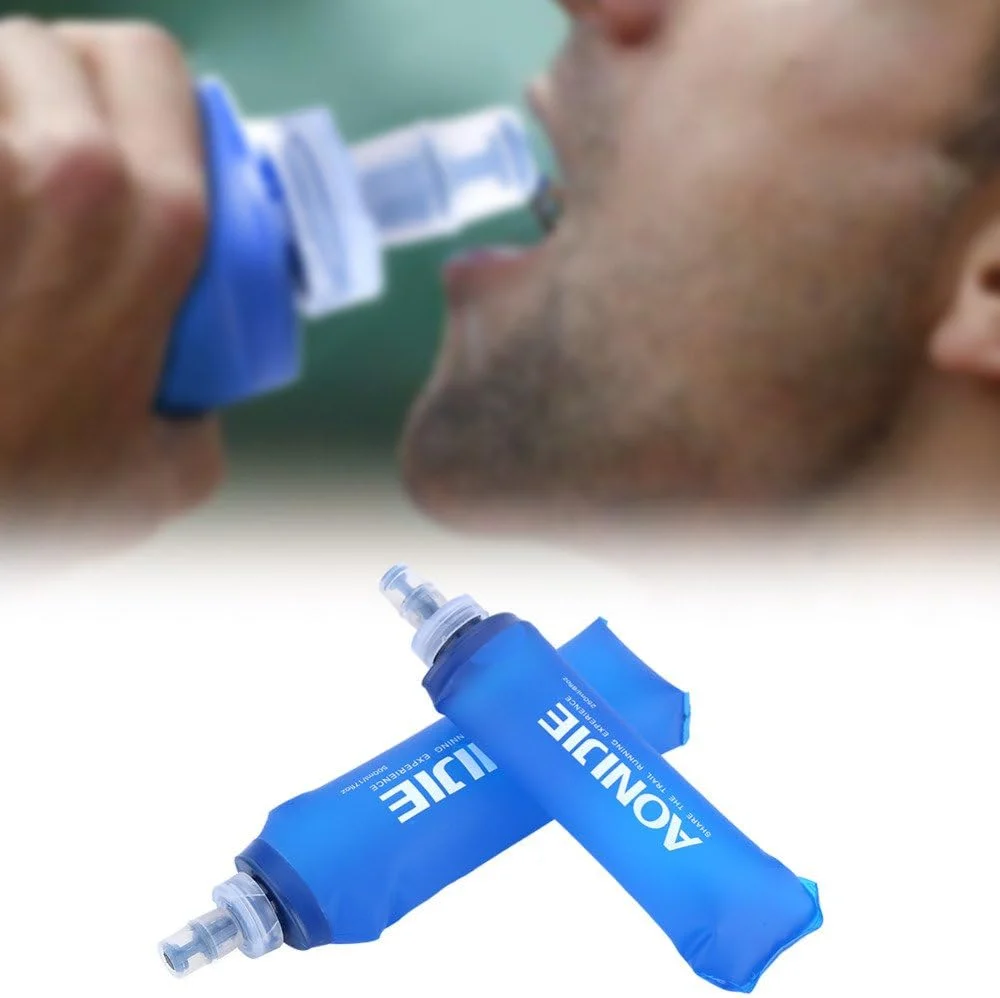 AONIJIE بطری آب تاشو ورزشی 2 عددی بدون BPA - قمقمه تاشو نرم TPU برای پیاده روی، دوچرخه سواری، دویدن، کوهنوردی AONIJIE بطری آب تاشو ورزشی 2 عددی بدون BPA - قمقمه تاشو نرم TPU برای پیاده روی، دوچرخه سواری، دویدن، کوهنوردی