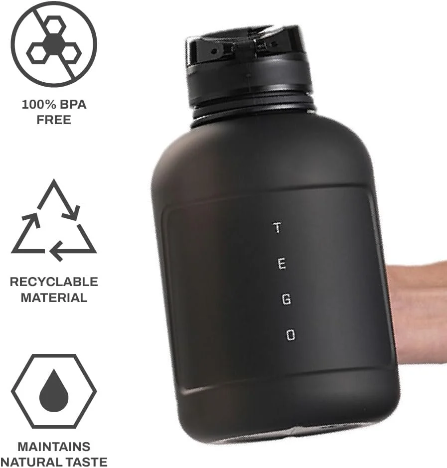 بطری آب TEGO Rise Tritan | درب قفل دار ایمن 1700 میلی لیتری | بادوام و مقاوم در برابر ضربه | بند مچی برای حمل آسان | نشانگر میزان آب | بطری آب برای باشگاه، دفتر، مسافرت بطری آب TEGO Rise Tritan | درب قفل دار ایمن 1700 میلی لیتری | بادوام و مقاوم در برابر ضربه | بند مچی برای حمل آسان | نشانگر میزان آب | بطری آب برای باشگاه، دفتر، مسافرت