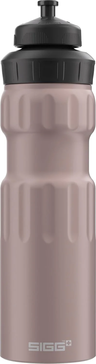 قمقمه آب آلومینیومی دوچرخه SIGG - مدل WMB Sports Dusk - دارای درب ورزشی 3 حالته - دارای گواهی Climate Partner - ضد نشت - فوق العاده سبک - فاقد BPA - لوازم جانبی ورزشی و دوچرخه - Dusk - ظرفیت 0.75 لیتر