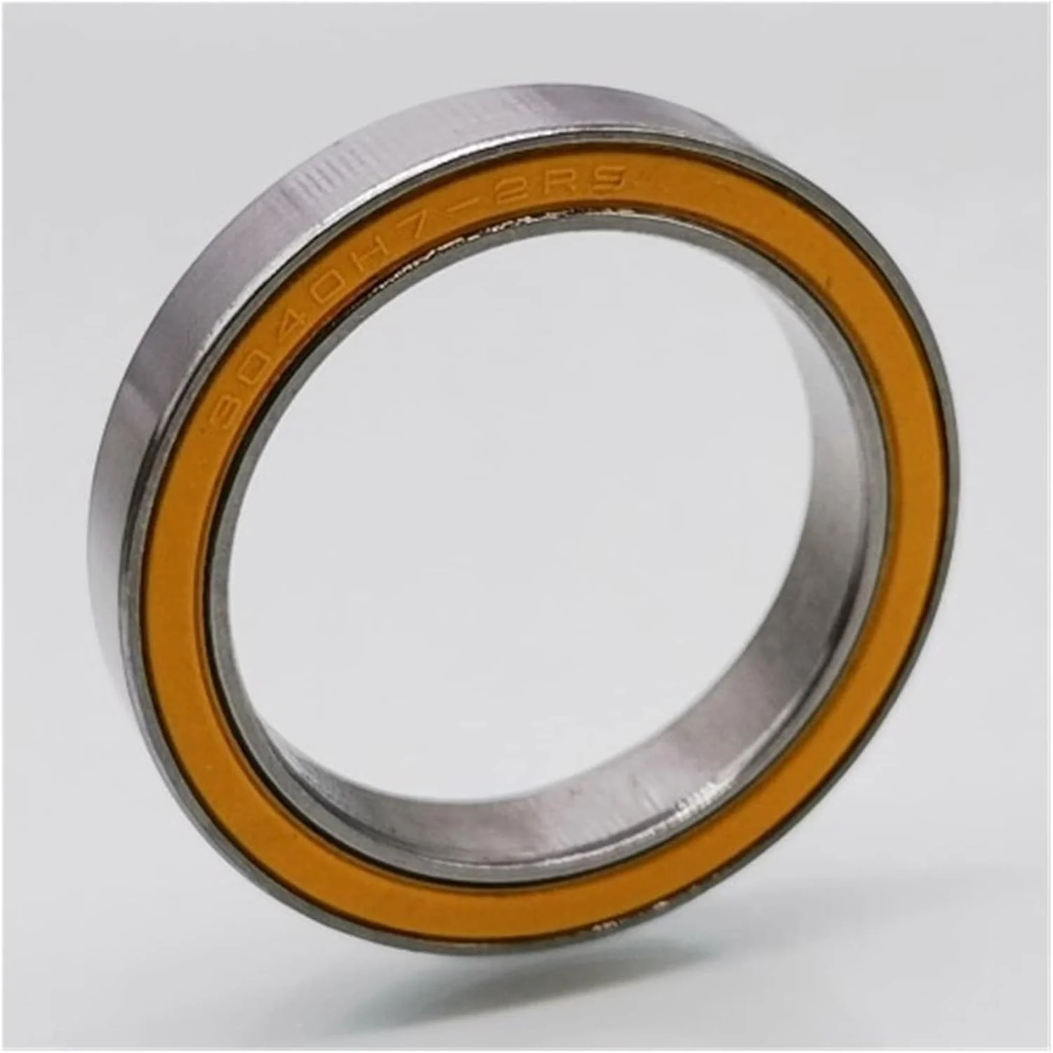 بلبرینگ توپی فولادی دوتایی مهر و موم شده دوچرخه مدل 4 عددی MR3040H7-2RS/MR3040H6-2RS بلبرینگ توپی فولادی دوتایی مهر و موم شده دوچرخه مدل 4 عددی MR3040H7-2RS/MR3040H6-2RS