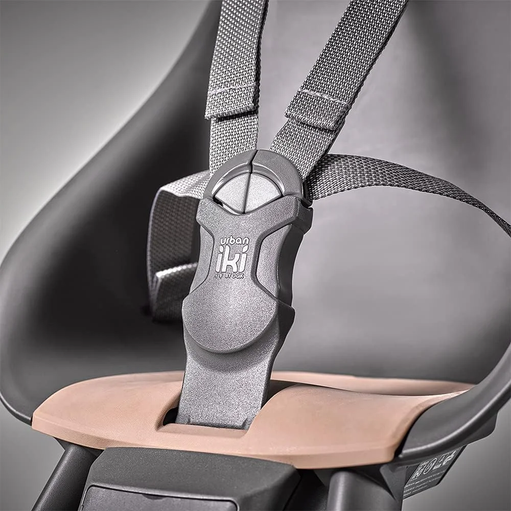 صندلی کودک شهری ایکی برای نصب روی باربند عقب، مشکی بینچو/قهوه ای کارومی
