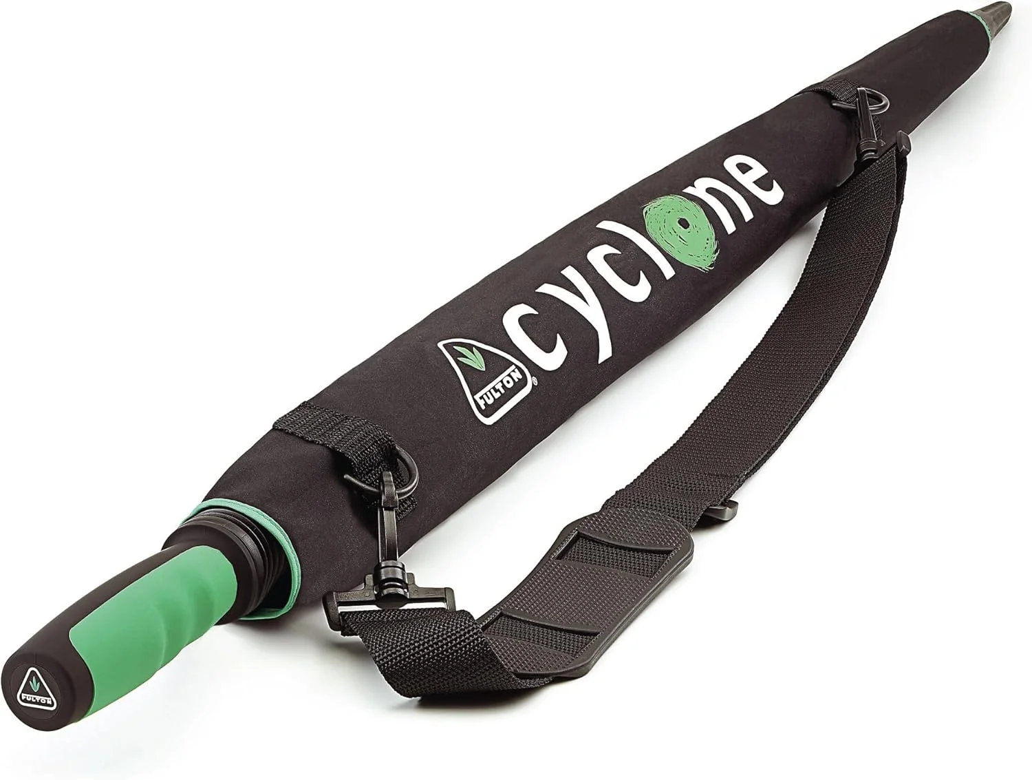 چتر گلف مشکی Fulton Stormshield - دارای دریچه ضد باد برای جلوگیری از برگشتن در شرایط بادخیز - فریم سبک وزن تمام فایبرگلاس با وزن تنها 650 گرم - شفت 14 میلی متری برای استحکام بیشتر - دسته با روکش لاستیکی - مواد ضد زنگ - محافظ انگشت - دهانه 131 سانتی متری در حالت باز - پارچه پونجی پلی استر با کارایی بالا - چترهای Fulton دارای تاییدیه سلطنتی از ملکه الیزابت دوم هستند.