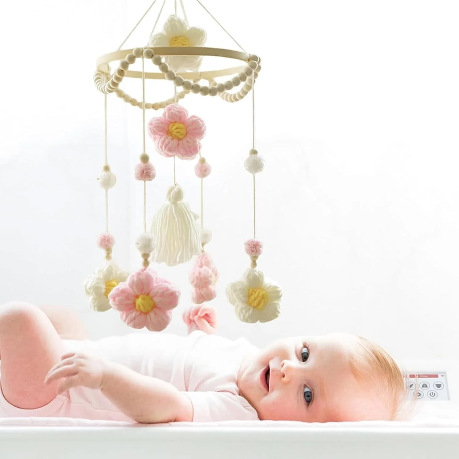 آویز تخت سه بعدی، آویز تخت آویز اتاق کودک با منگوله گل، موبایل آویز چوبی دخترانه، میز تعویض موبایل، هدیه نوزاد (صورتی، 1 عدد)