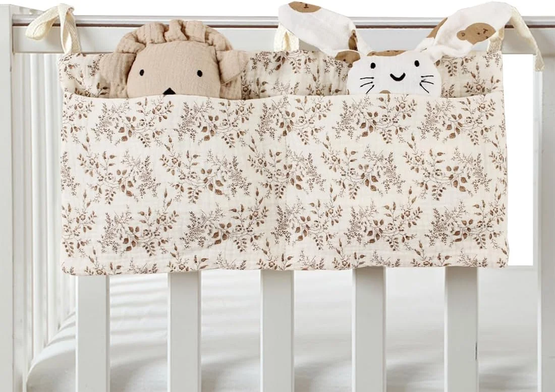 کیف آویز تخت کودک با 2 جیب، سازمان دهنده قابل تنظیم برای نگهداری پوشک، لباس و اسباب بازی