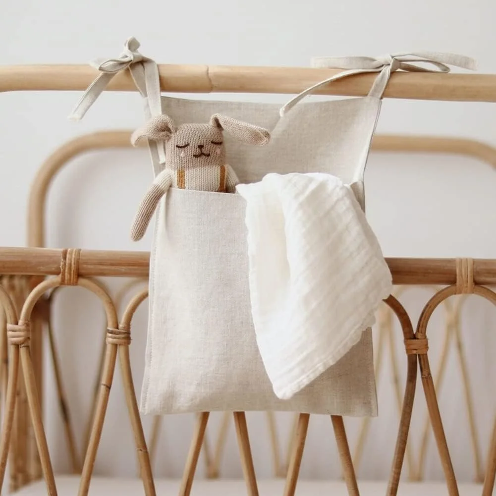 کیف نگهداری کنار تخت نوزاد، سازمان دهنده تخت نوزاد، آویز پوشک و اسباب بازی کودک، کیف نگهداری کنار تخت کودک، جیب آویز ملحفه، سازمان دهنده تخت اتاق کودک