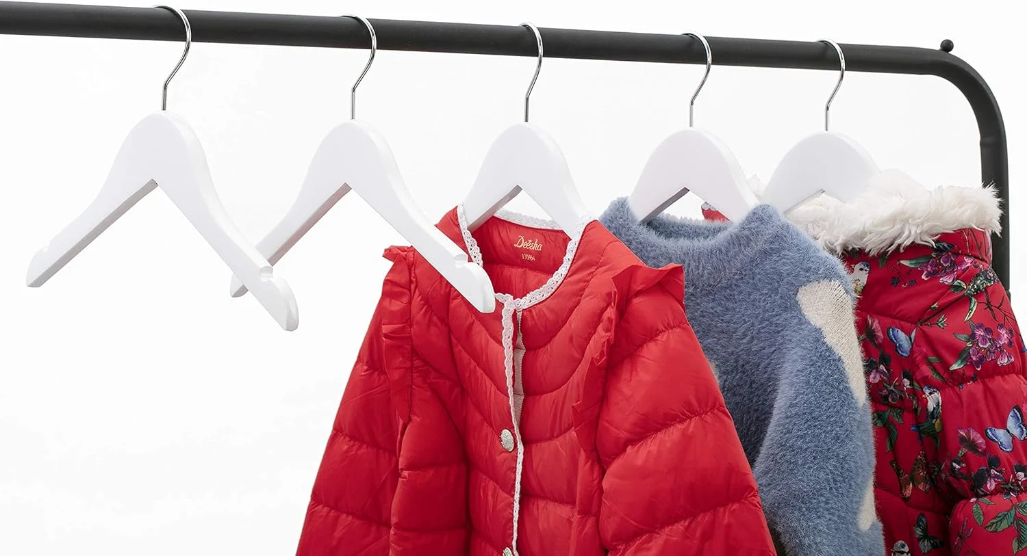 چوب لباسی لباس کودک چوبی سفید ممتاز، چوب لباسی لباس کت زیبا - قلاب چرخان 360 درجه قوی تر - پرداخت بسیار صاف - شکاف های برش خورده صاف - بسته 10 عددی LM02KW