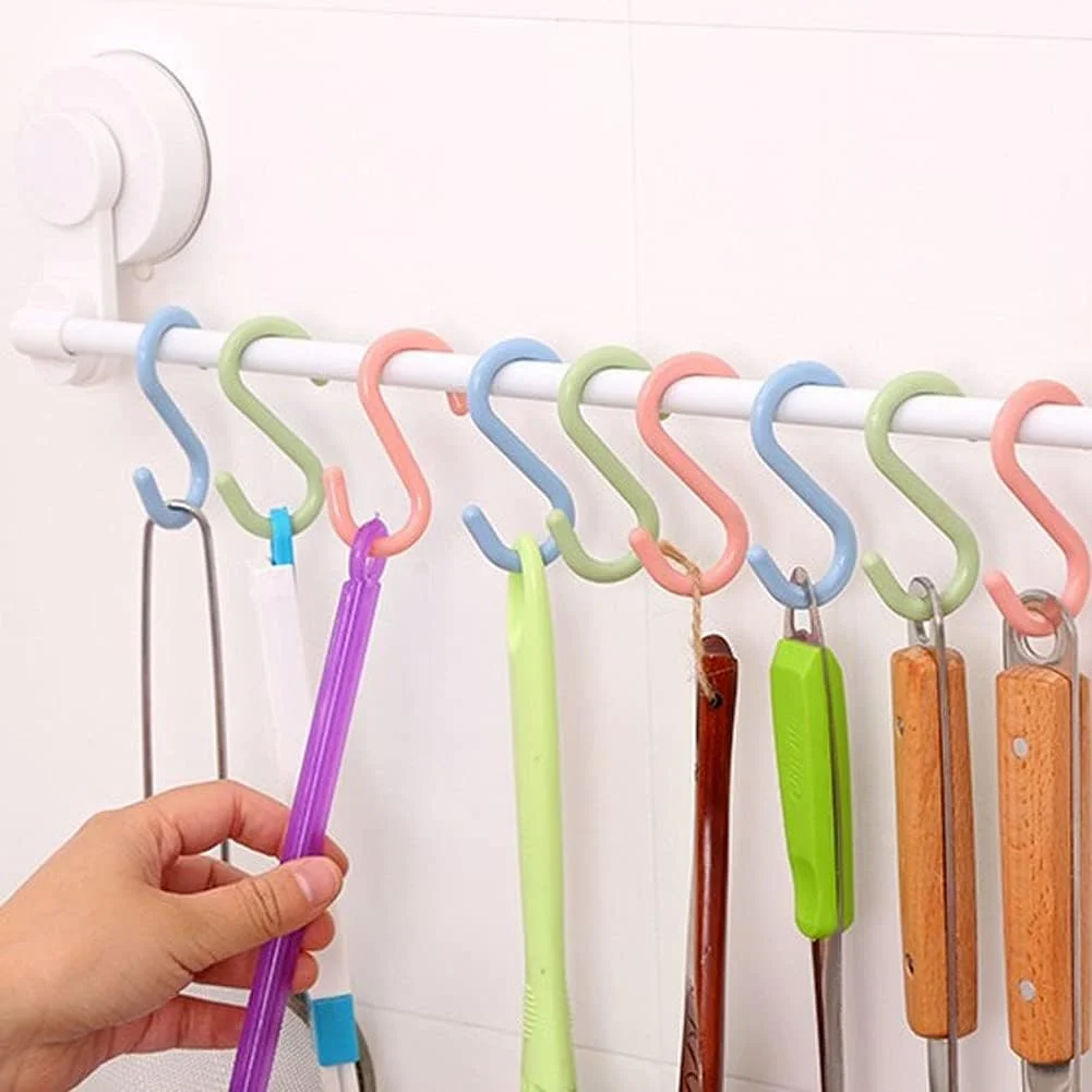 4 عدد قلاب آویز چند منظوره S شکل، پلاستیکی قابل استفاده مجدد، مناسب برای آویز لباس، آویز کالسکه کودک، سازمان دهنده آشپزخانه و منزل 4 عدد قلاب آویز چند منظوره S شکل، پلاستیکی قابل استفاده مجدد، مناسب برای آویز لباس، آویز کالسکه کودک، سازمان دهنده آشپزخانه و منزل