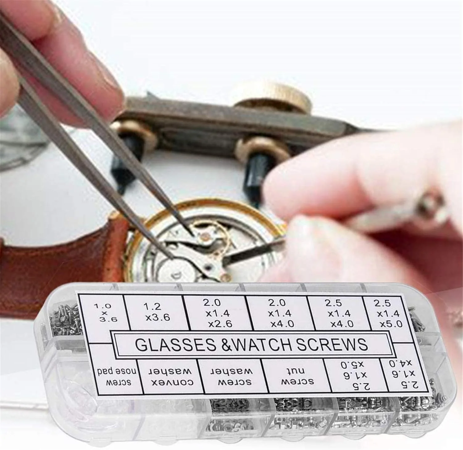 مجموعه تعمیر عینک آفتابی DELFINO، شامل ۱۱۰۰ عدد پیچ کوچک استیل ضد زنگ و ۵ جفت پد بینی به همراه پیچ گوشتی و موچین برای تعمیر ساعت، عینک و جواهرات مجموعه تعمیر عینک آفتابی DELFINO، شامل ۱۱۰۰ عدد پیچ کوچک استیل ضد زنگ و ۵ جفت پد بینی به همراه پیچ گوشتی و موچین برای تعمیر ساعت، عینک و جواهرات