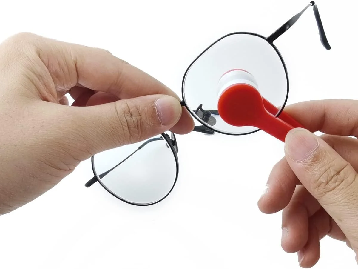 مجموعه مینی تمیز کننده عینک، گیره های تمیز کننده عینک میکروفیبر با برس نرم، ابزار تمیز کننده قابل حمل برای عینک آفتابی، صفحه نمایش و لنزها، ضد الکتریسیته ساکن، بدون خش (20 عدد، 5 رنگ) مجموعه مینی تمیز کننده عینک، گیره های تمیز کننده عینک میکروفیبر با برس نرم، ابزار تمیز کننده قابل حمل برای عینک آفتابی، صفحه نمایش و لنزها، ضد الکتریسیته ساکن، بدون خش (20 عدد، 5 رنگ)