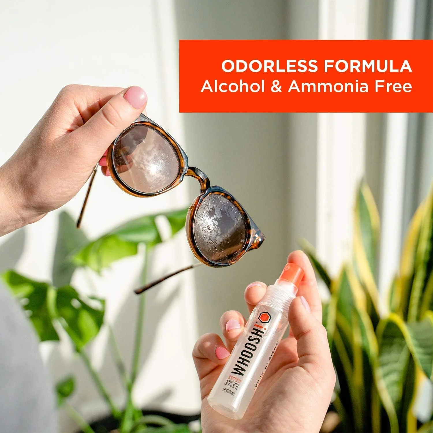 مجموعه دو عددی محلول تمیز کننده صفحه نمایش WHOOSH! مدل Go – دو عدد محلول 30 میلی لیتری قابل شارژ برای تمیز کردن صفحه لمسی به همراه دستمال میکروفایبر برای خودرو، آیپد، لپ تاپ و عینک – تمیز کنندگی قوی و بدون ایجاد لکه