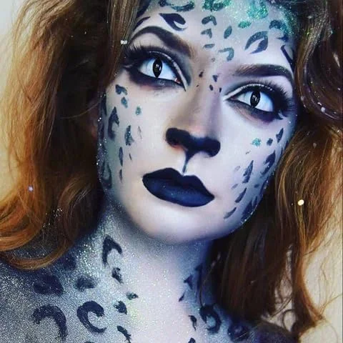 لنزهای تماسی سفید طرح چشم گربه ای برای مهمانی هالووین - بسته 2 عددی برای 1 سال لنزهای تماسی سفید طرح چشم گربه ای برای مهمانی هالووین - بسته 2 عددی برای 1 سال