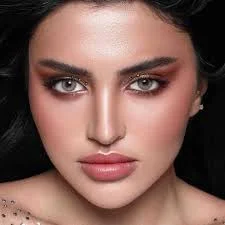 لنزهای تماسی بلا - لنزهای رنگی الیت بدون نمره (کهربایی، ابری، اسطوخودوس، نعنایی، شنی، خاکستری ابریشمی) (خاکستری نعنایی)