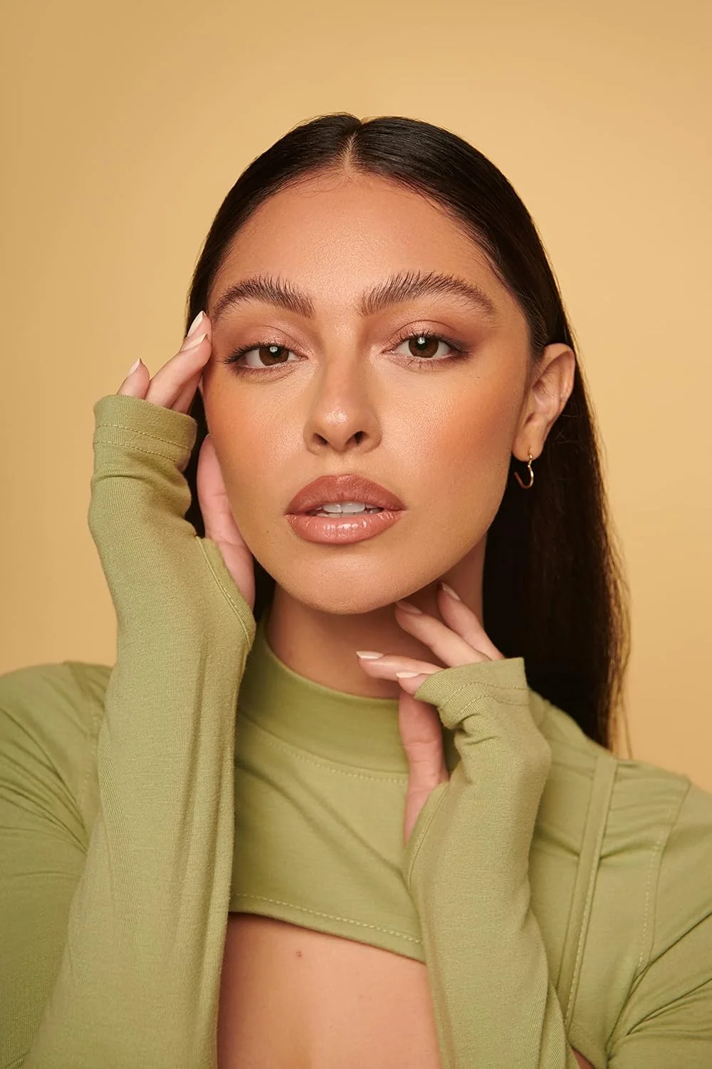 لیالا از ایوا - بسته 10 عددی لنز تماسی رنگی کانتور - رنگ قهوه ای خیره کننده - لنزهای چشمی یکبار مصرف روزانه - لنز تماسی مناسب برای همه - موجود در Plano و تمام نمره ها