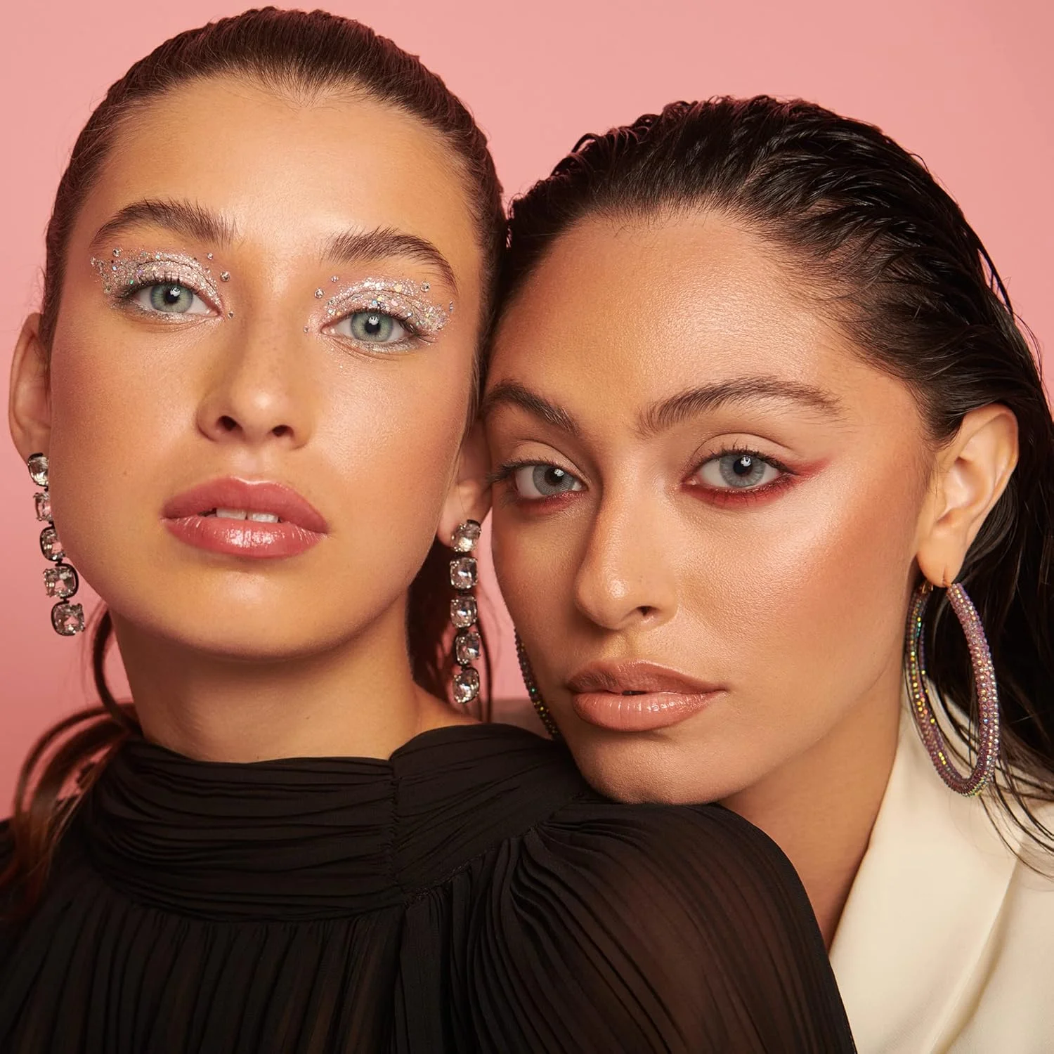 لیالا از ایوا - بسته 2 عددی لنزهای تماسی رنگی - رنگ خاکستری مریم گلی - لنزهای چشمی با تعویض 3 ماهه - لنزهای تماسی یونیسکس - موجود در Plano و تمام نمره ها