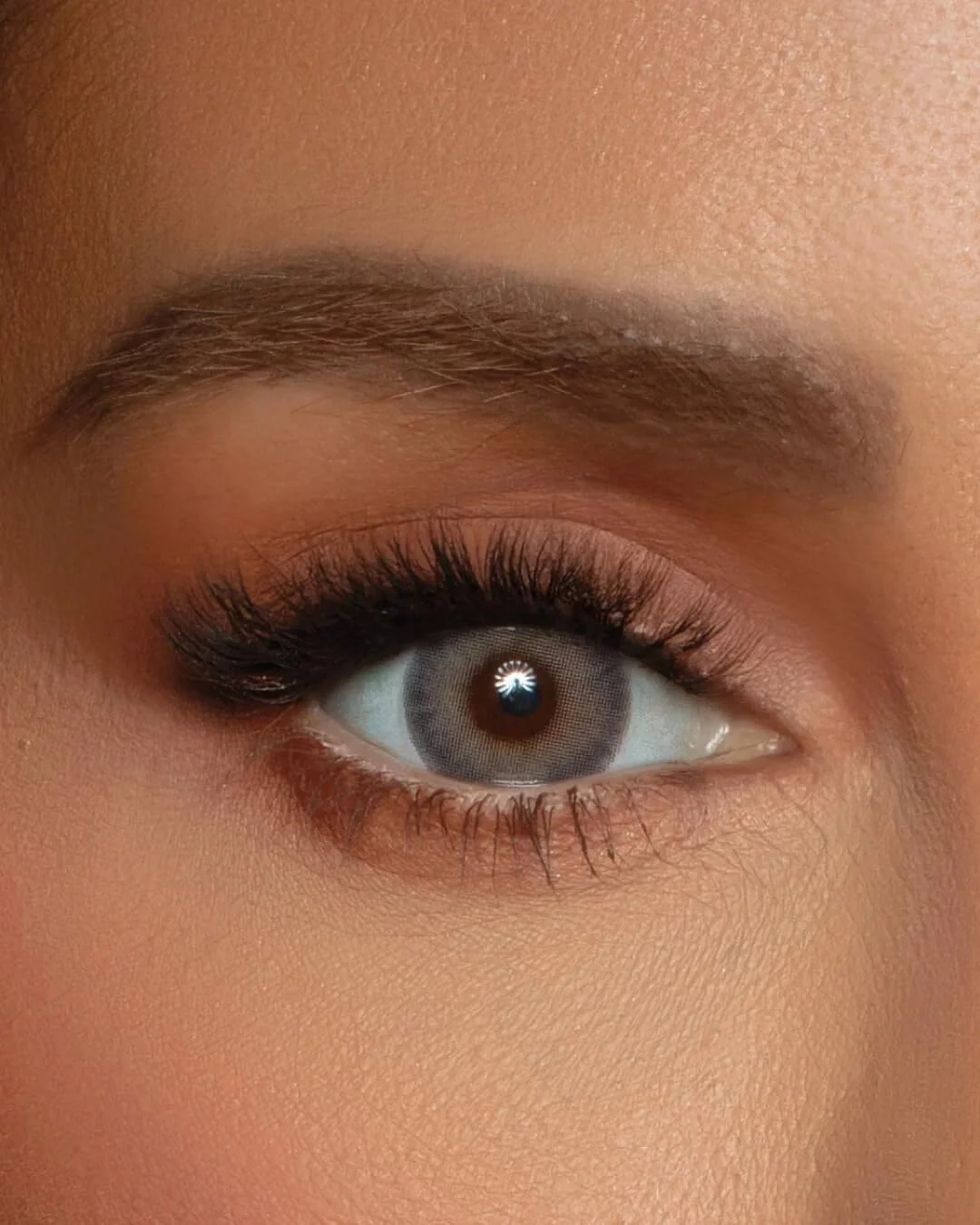 لنزهای تماسی آی کندی جوئل C3 مدل های فلایر