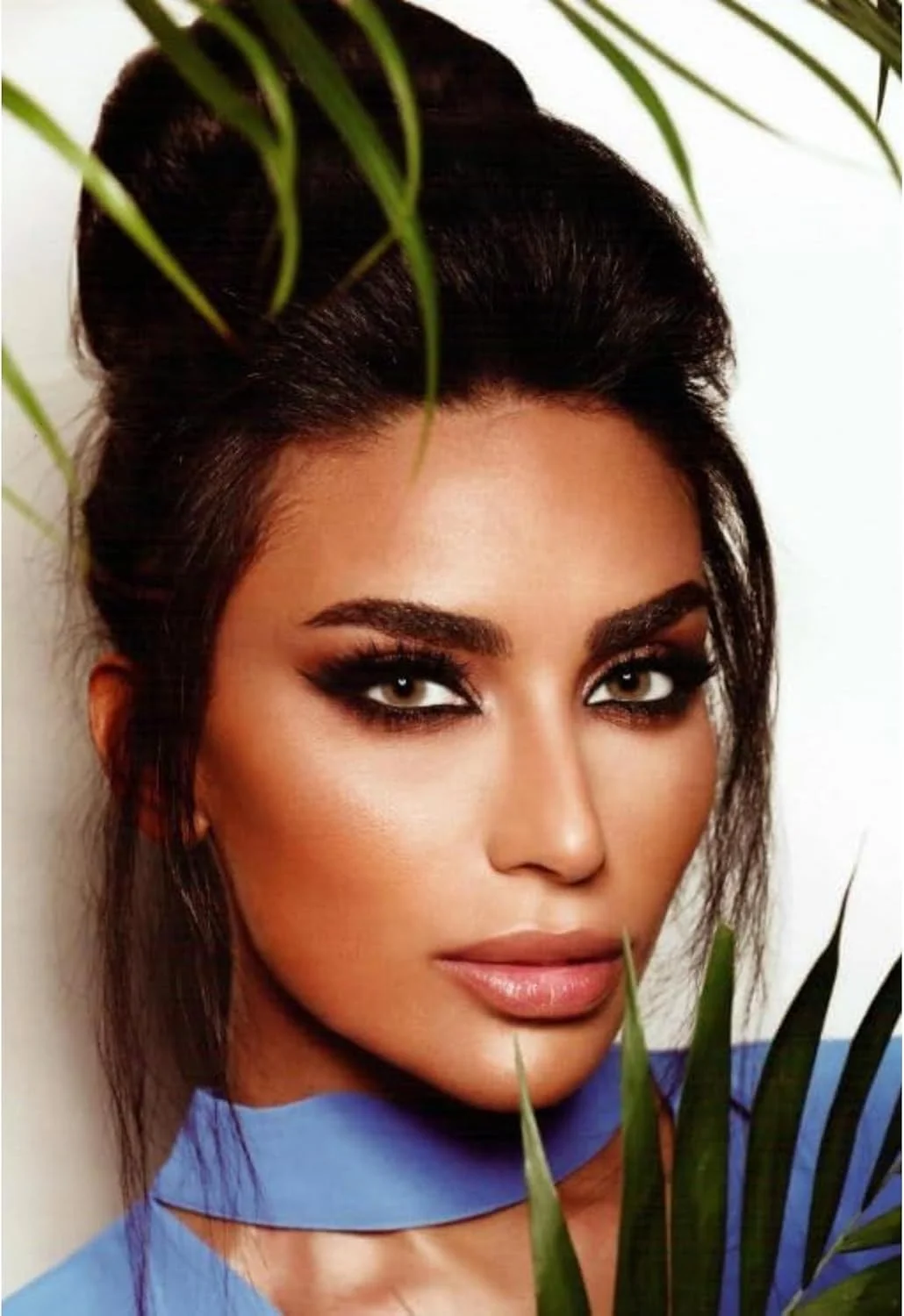 لنز دیوا - رنگ خاک رس