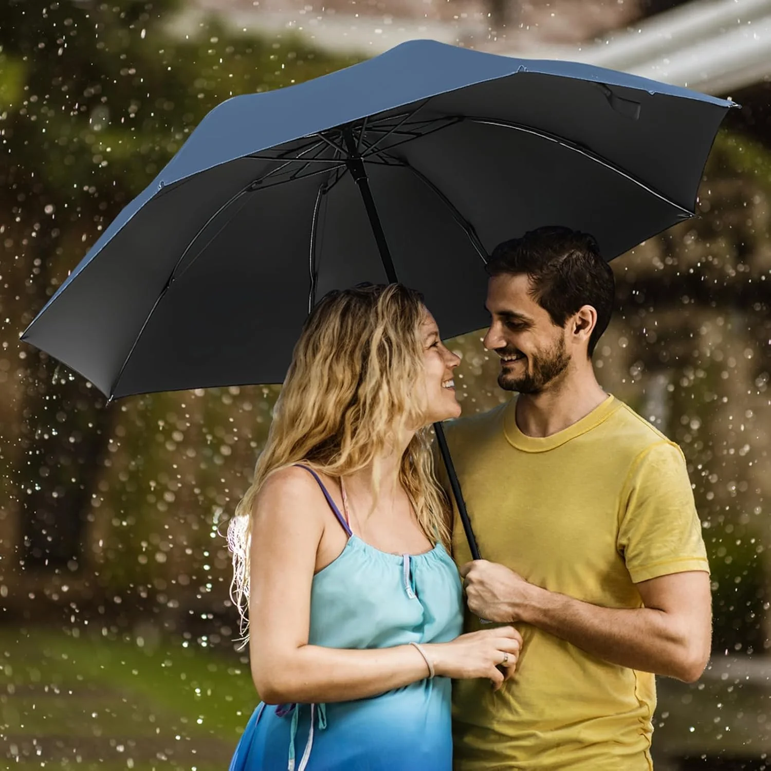 چتر مسافرتی معکوس تاشو ضد باد با نوار بازتابنده، سبک و محافظت در برابر آفتاب و اشعه ماوراء بنفش