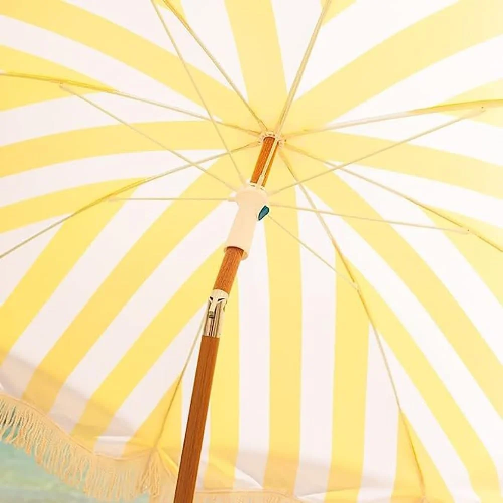 چتر ساحلی راه راه زرد، سایبان قابل تنظیم 200 سانتی متری مناسب فضای باز با حاشیه و محافظت UV 50+، ایده آل برای استفاده در کنار استخر، پاسیو و بالکن. چتر ساحلی راه راه زرد، سایبان قابل تنظیم 200 سانتی متری مناسب فضای باز با حاشیه و محافظت UV 50+، ایده آل برای استفاده در کنار استخر، پاسیو و بالکن.