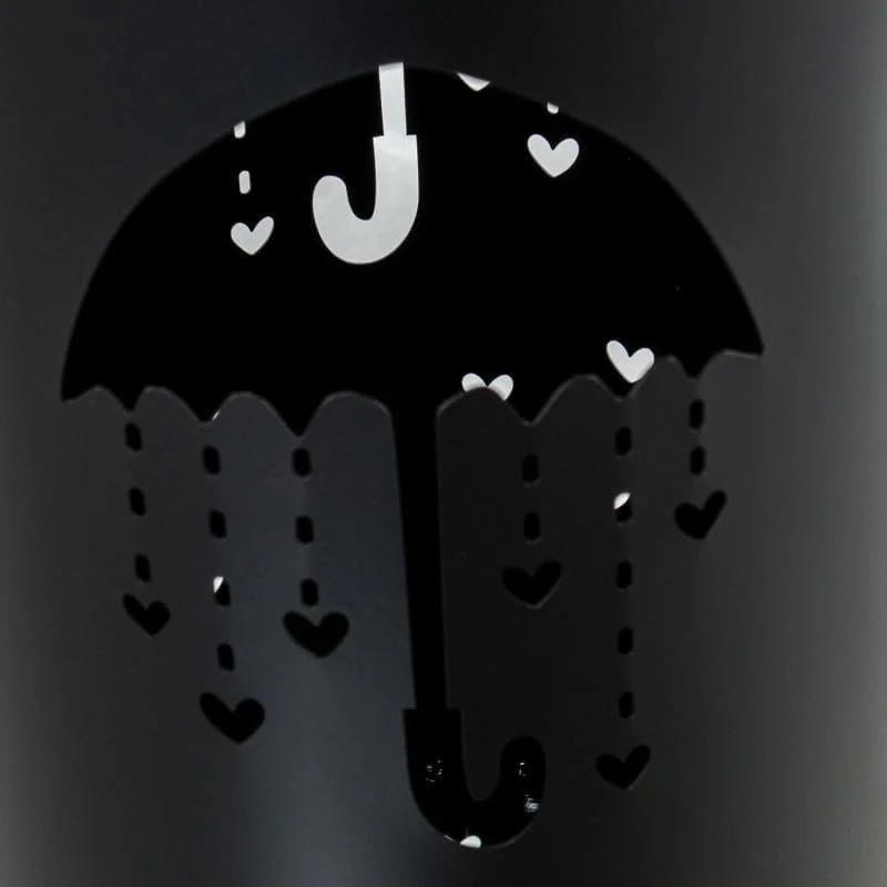 جا چتری گرد DRW با طرح چتر و قلب، فلز مشکی، 49x19x19 سانتی متر جا چتری گرد DRW با طرح چتر و قلب، فلز مشکی، 49x19x19 سانتی متر