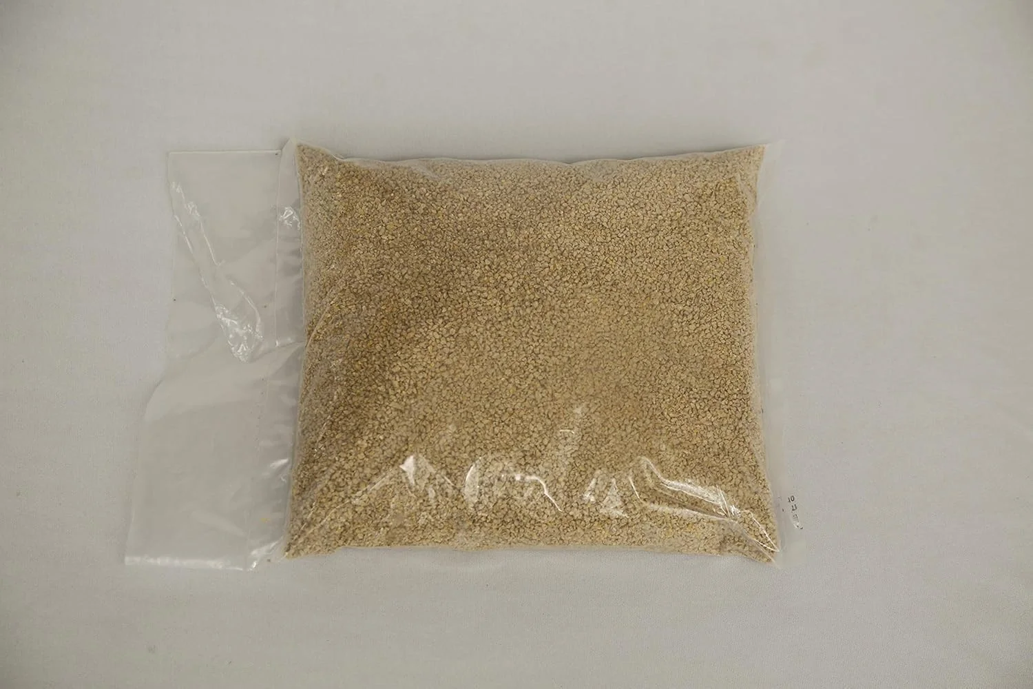 دانه های خوراک مرغ BIO BLOOMS AGRO INDIA PRIVATE LIMITED مناسب برای جوجه های کوچک، اردک، بوقلمون، ابریشمی، کوتوله، مرغ گینه (5 کیلوگرم)