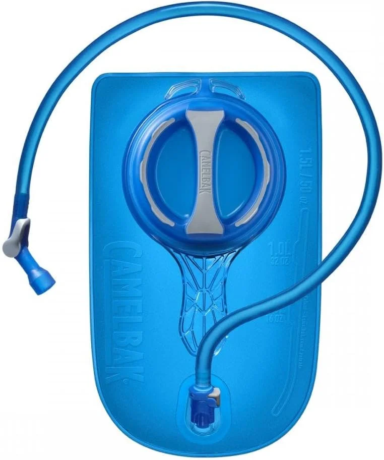 مخزن آب 2 لیتری CamelBak Crux - کیسه آب - جریان سریعتر آب - ضد نشت - شکل ارگونومیک - دریچه گاز بزرگ - بدون BPA - 70oz، آبی