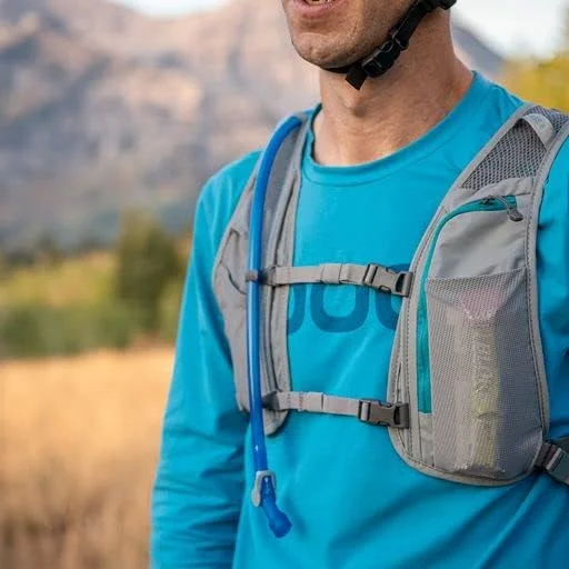 جلیقه دوچرخه سواری CamelBak Chase با ظرفیت 1.5 لیتر - جلیقه آبرسانی - جیب های با دسترسی آسان