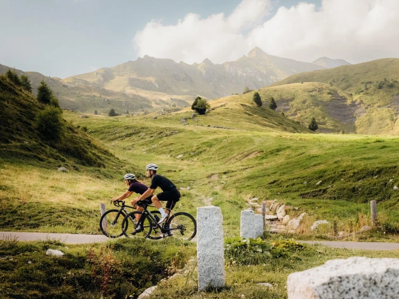 کیف زین دوچرخه BBB Cycling RacePack، محل نگهداری تیوپ زاپاس و لوازم جانبی، کیف زین سبک و بادوام، بندهای قابل تنظیم آسان، BSB-14، مشکی