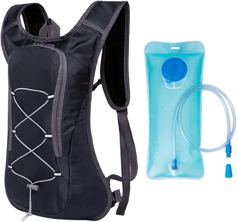 کوله پشتی آبرسانی AMERTEER با مخزن آب 2 لیتری | کوله پشتی آب برای پیاده روی، دویدن، کمپینگ، اسکی، دوچرخه سواری | کوله پشتی تاکتیکی عایق حرارتی | مخزن آبرسانی برای زنان، مردان، کودکان