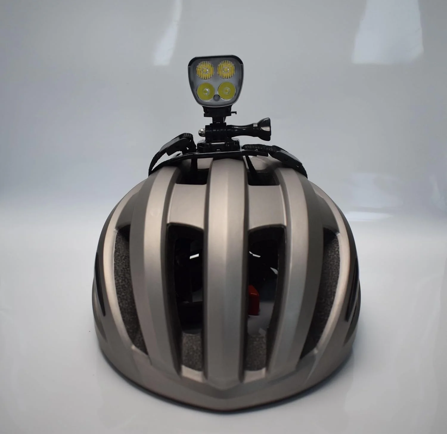 پایه جایگزین چراغ دوچرخه VICTAGEN مدل VTG8 VTG8Shield B3، پایه نگهدارنده چراغ جلو دوچرخه، نصب آسان، مناسب برای فرمان 22-35 میلی متر، مناسب برای چراغ Y18 VTG10 نیست