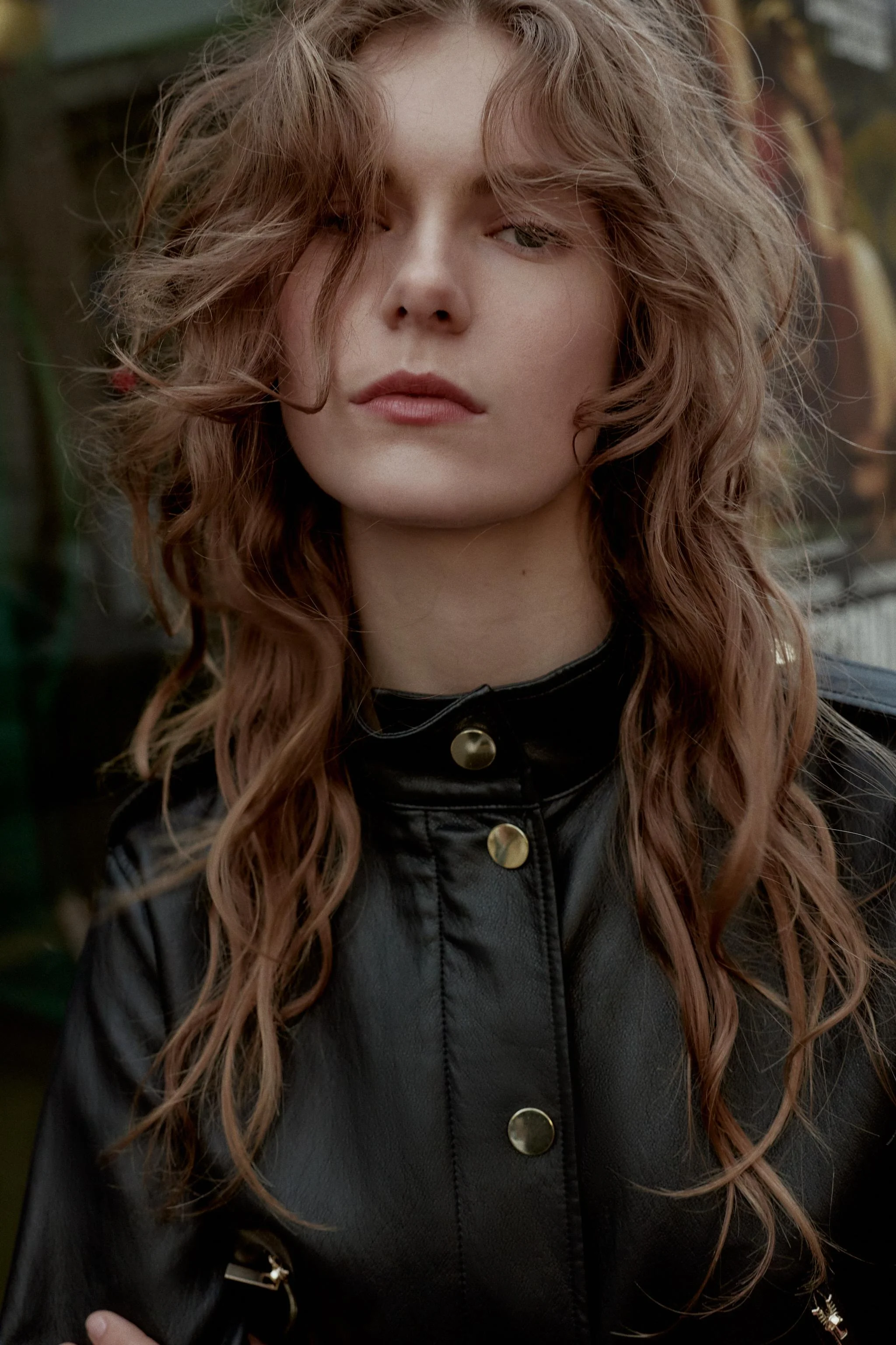 کت چرمی مصنوعی با کمربند کت چرمی مصنوعی با کمربند