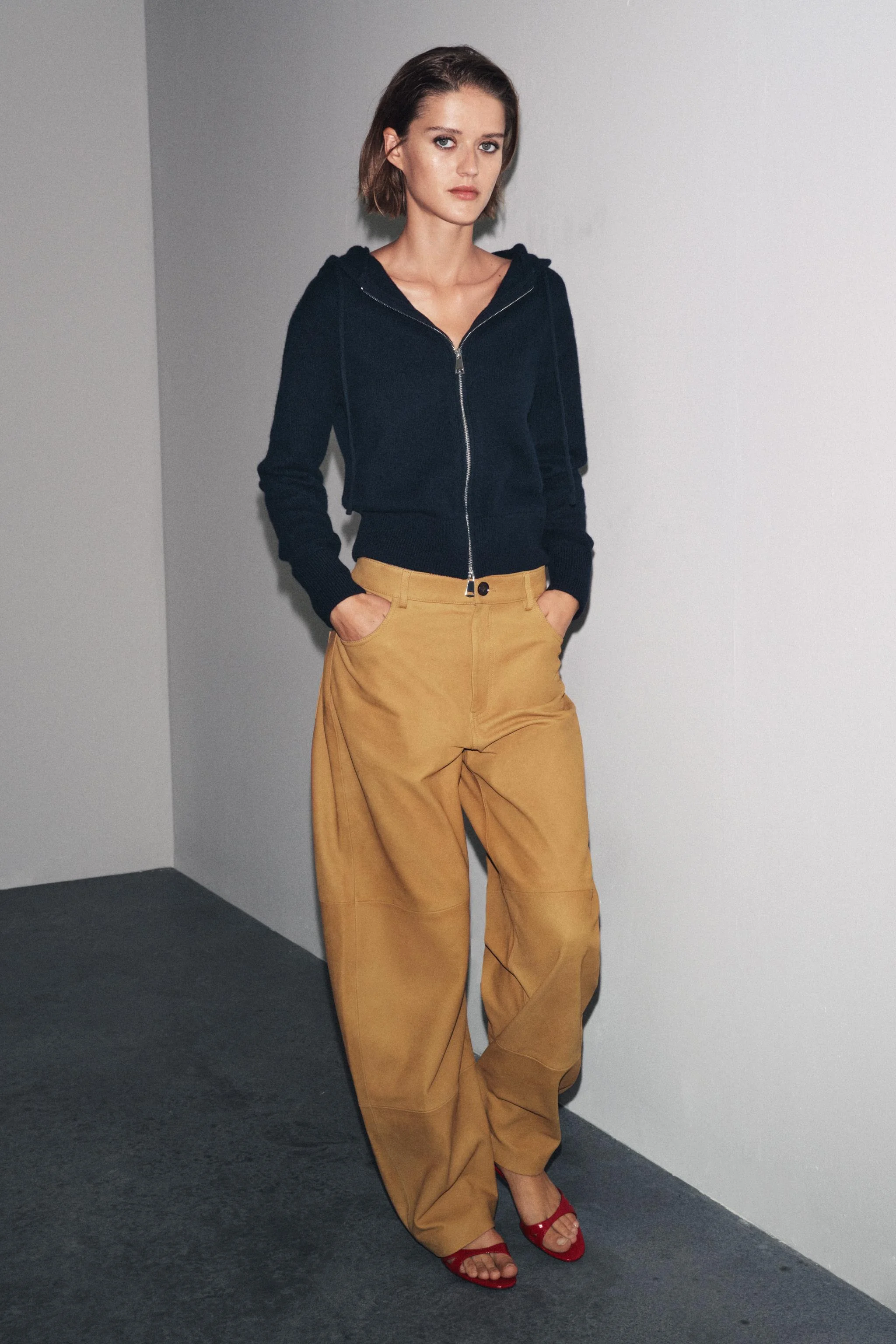 هودی پشمی ۱۰۰٪ هودی پشمی ۱۰۰٪