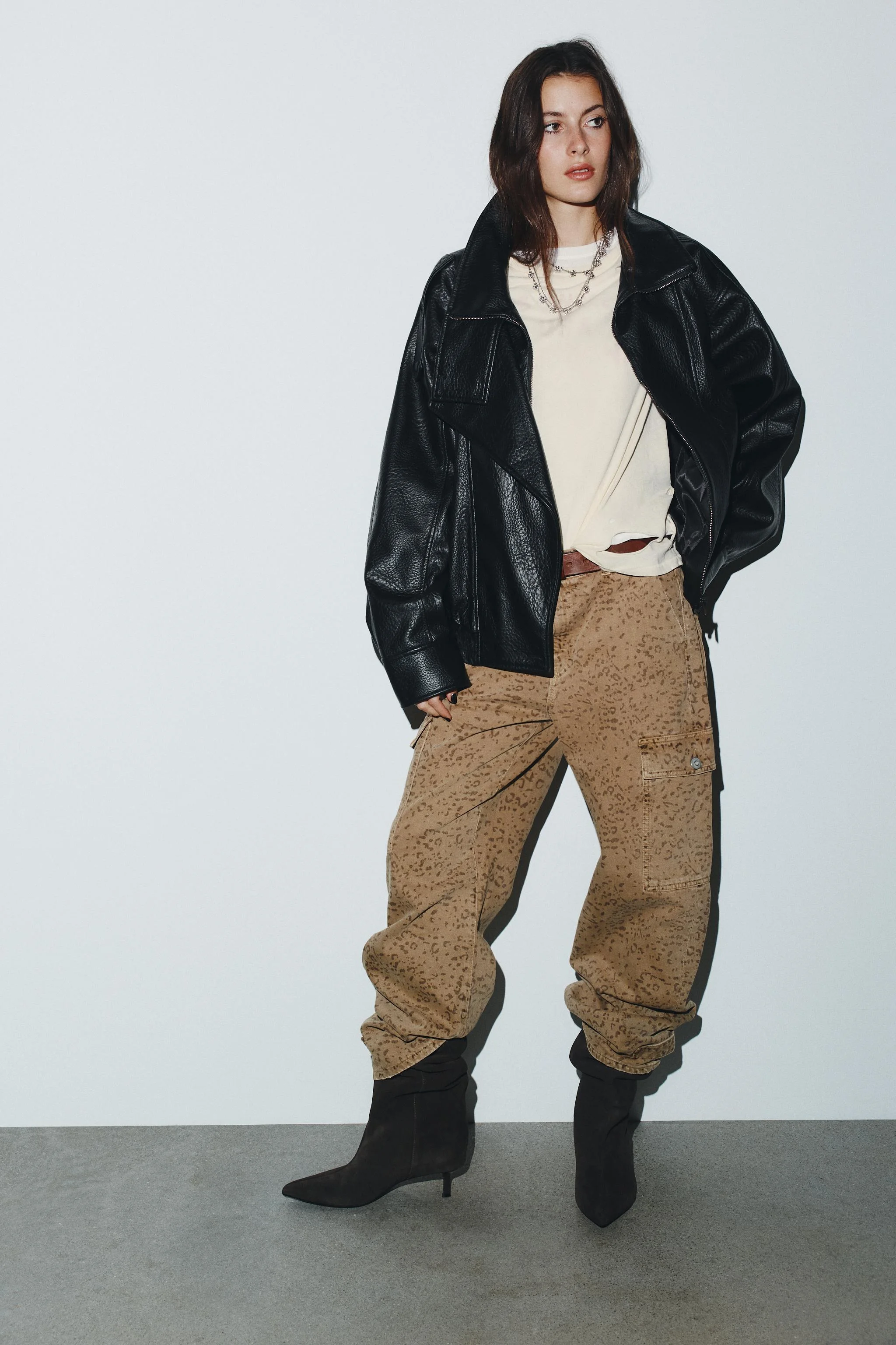 شلوار جین بگ بالونی با طرح حیوانات