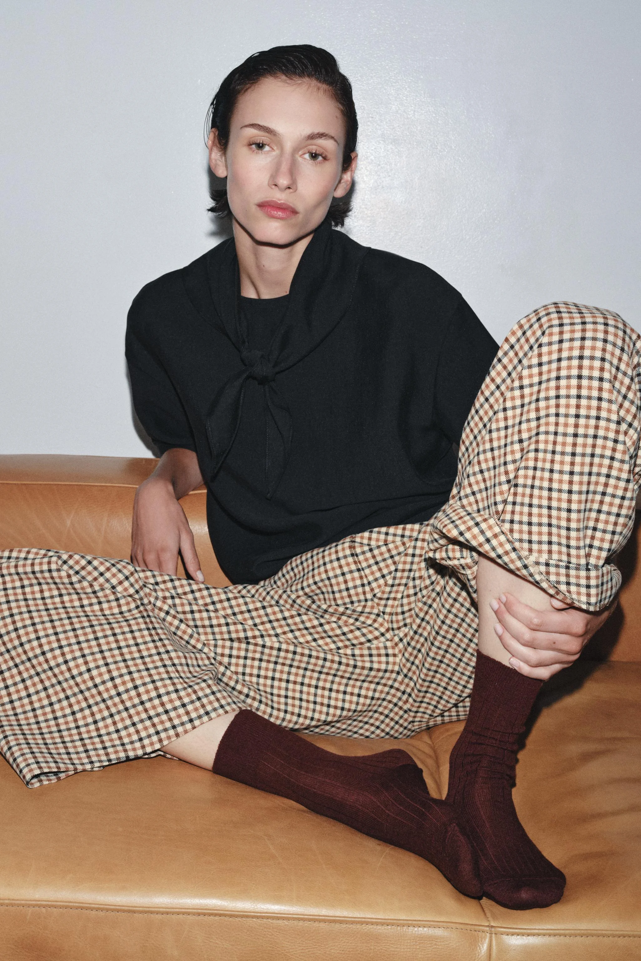 جوراب ساق بلند بافتنی پشمی