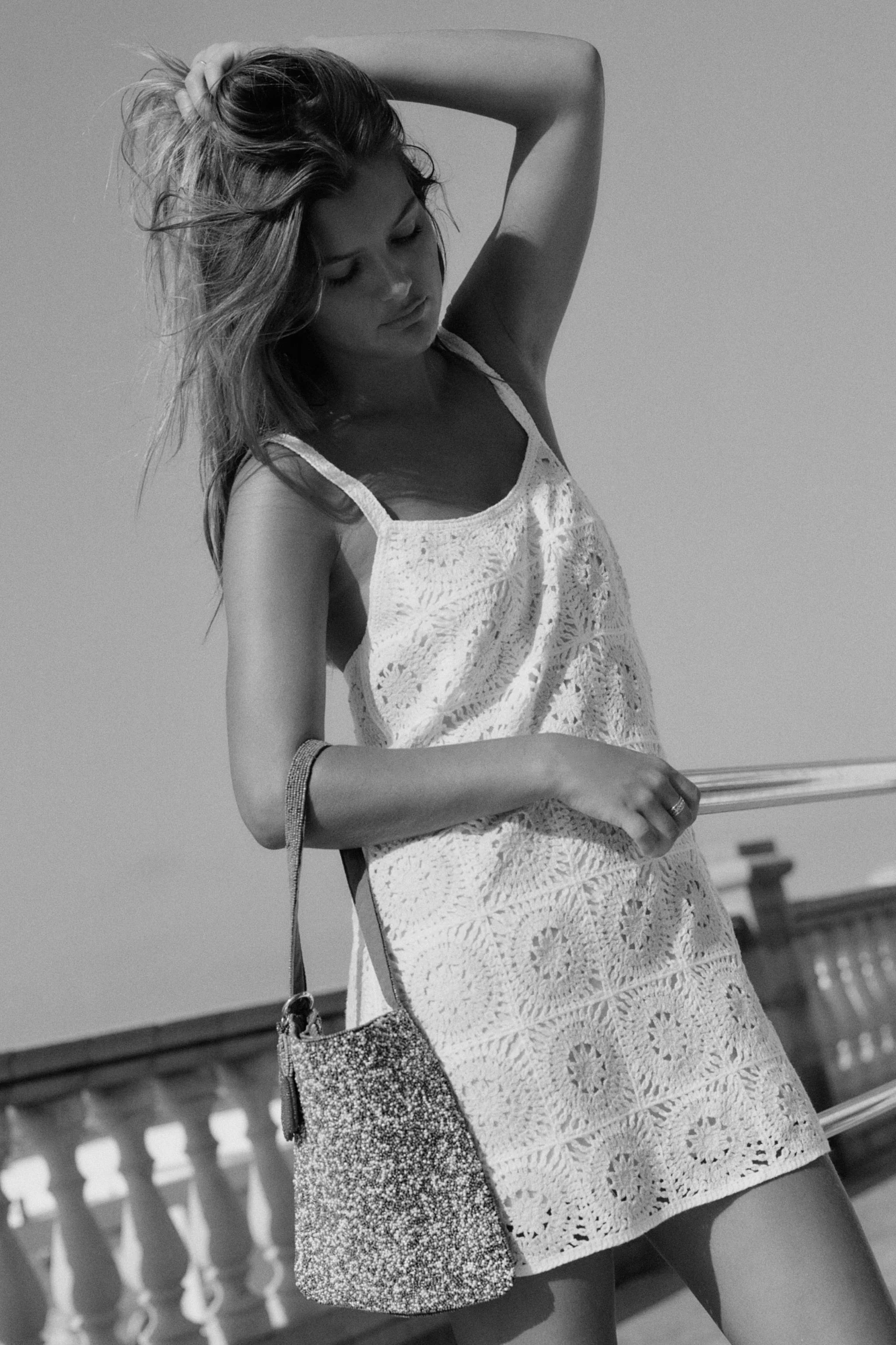 کیف سطلی مینی مهره‌دار فانتزی