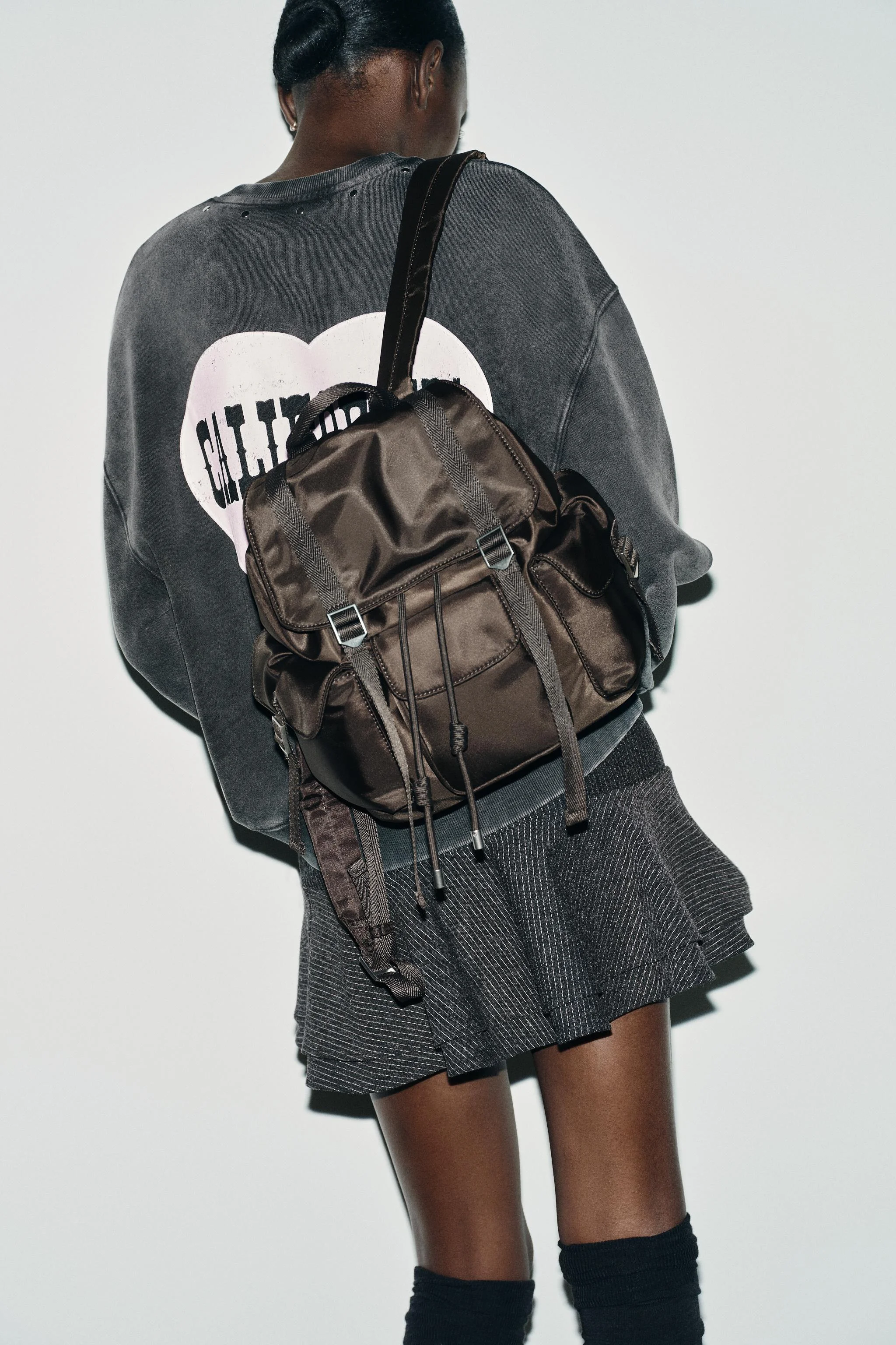 کوله پشتی بند دار