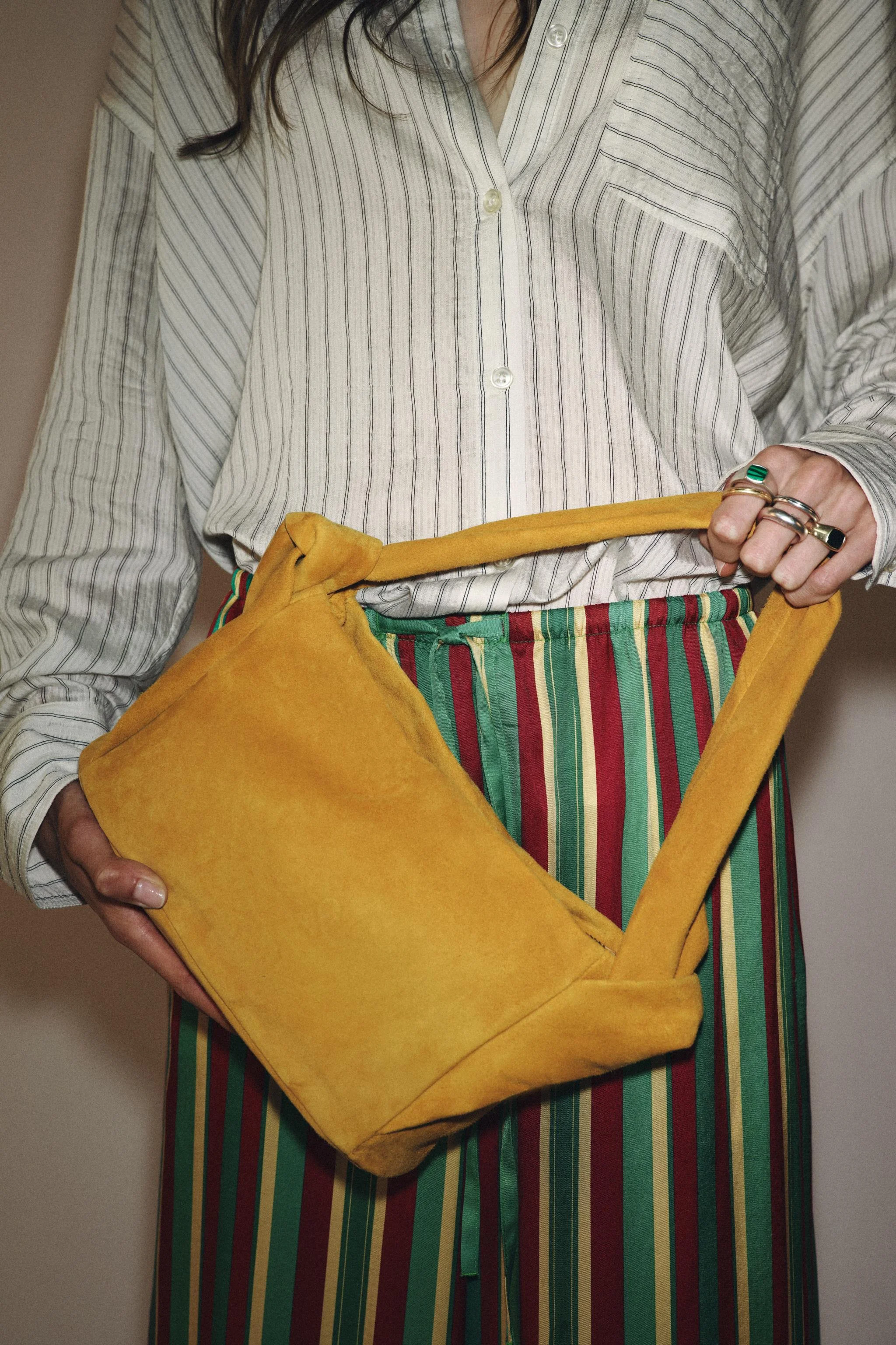 کیف دوشی چرم جیر کیف دوشی چرم جیر