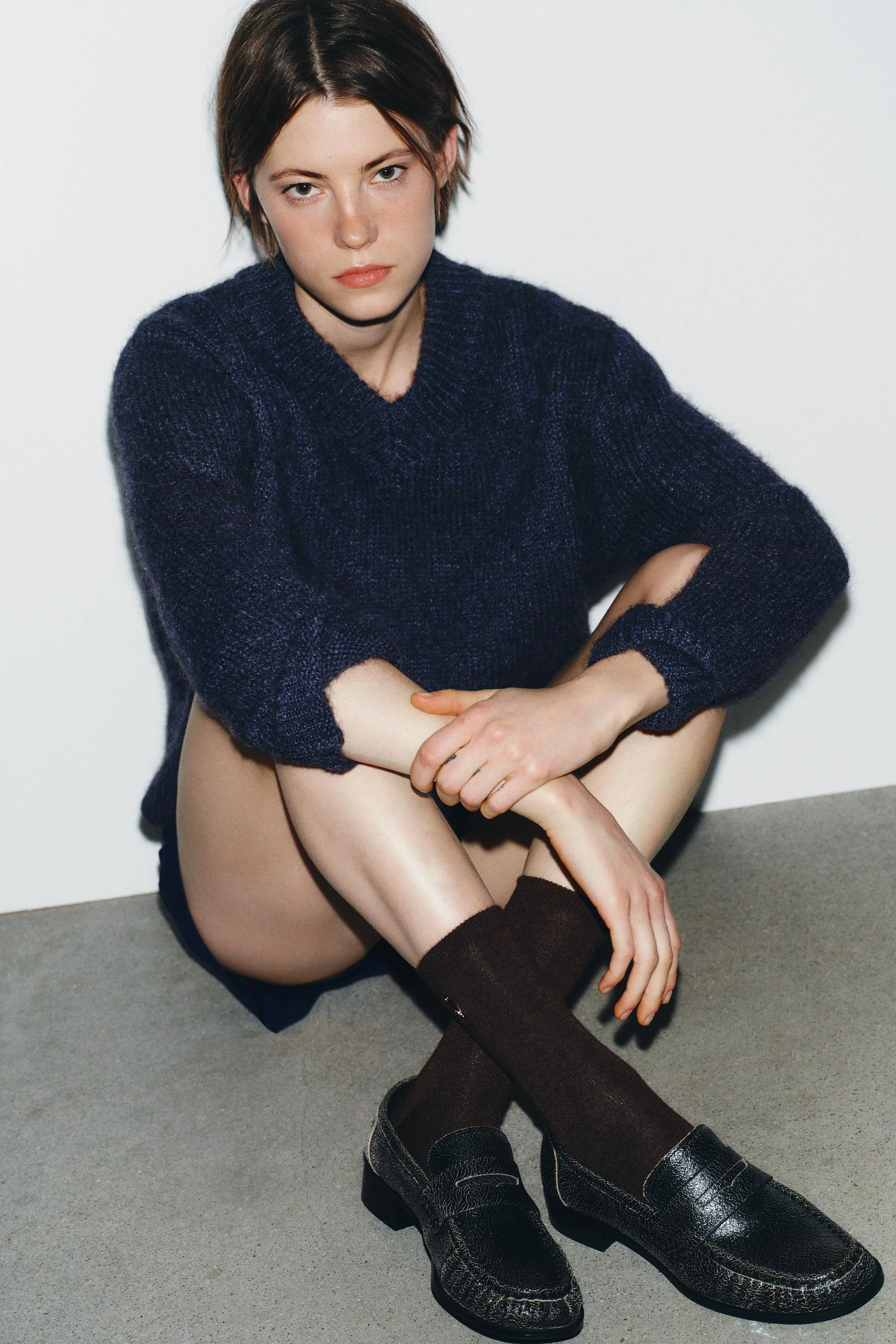 جوراب های ساده با گلدوزی سگ داشهوند جوراب های ساده با گلدوزی سگ داشهوند