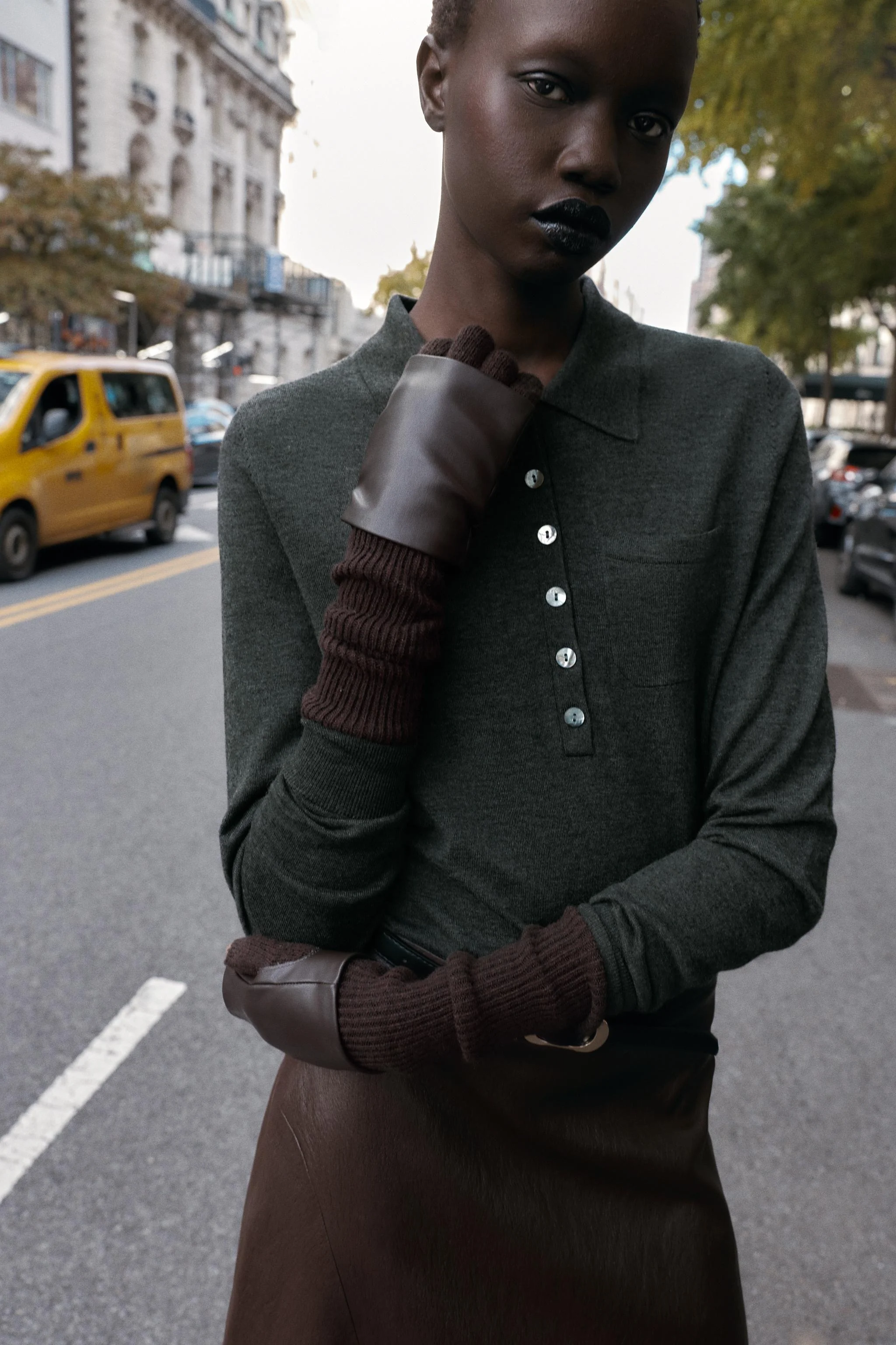 دستکش های بلند با جزئیات چرم مصنوعی متضاد و نخ پشمی دستکش های بلند با جزئیات چرم مصنوعی متضاد و نخ پشمی