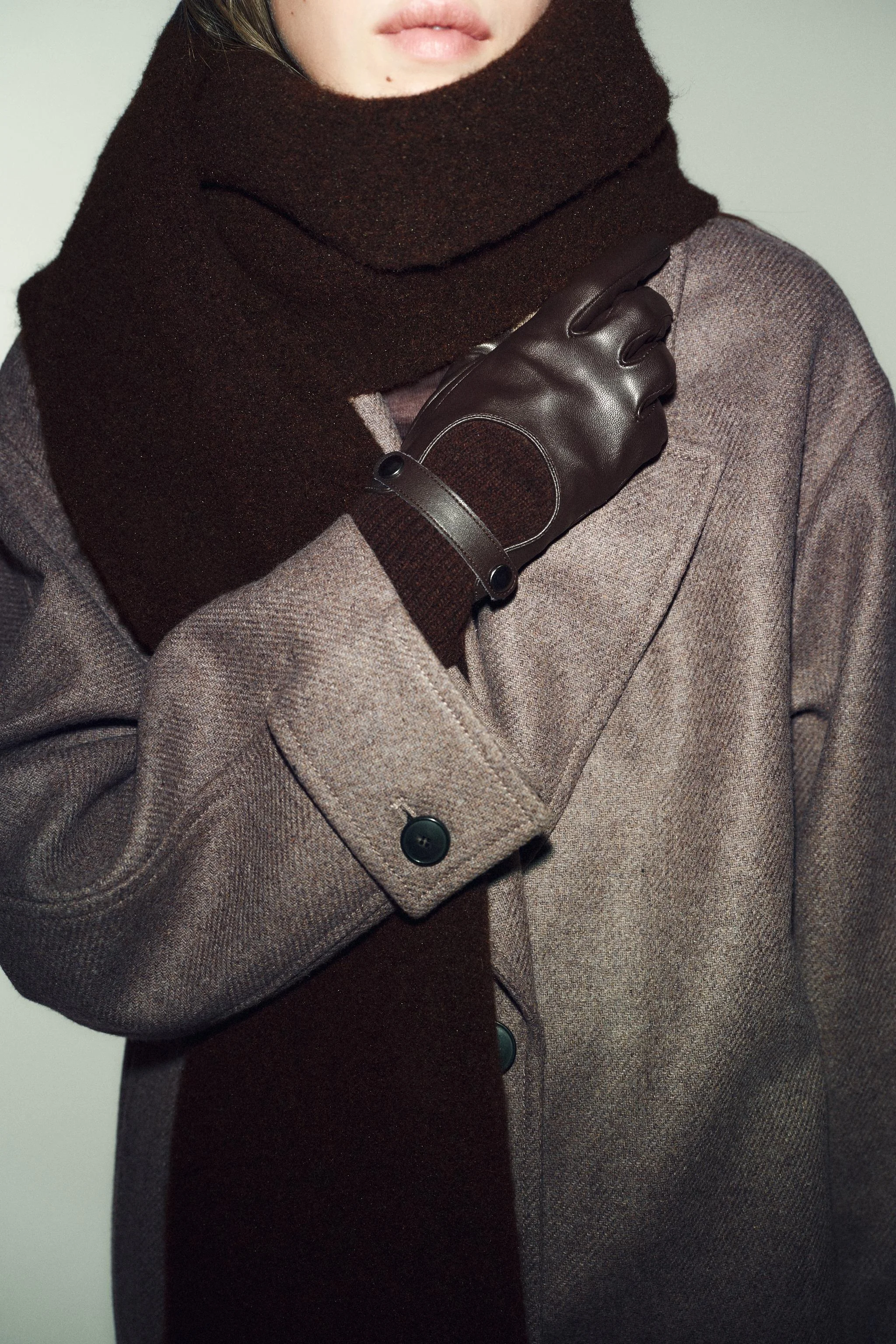 دستکش های کوتاه چرم مصنوعی و ترکیب پشمی دستکش های کوتاه چرم مصنوعی و ترکیب پشمی