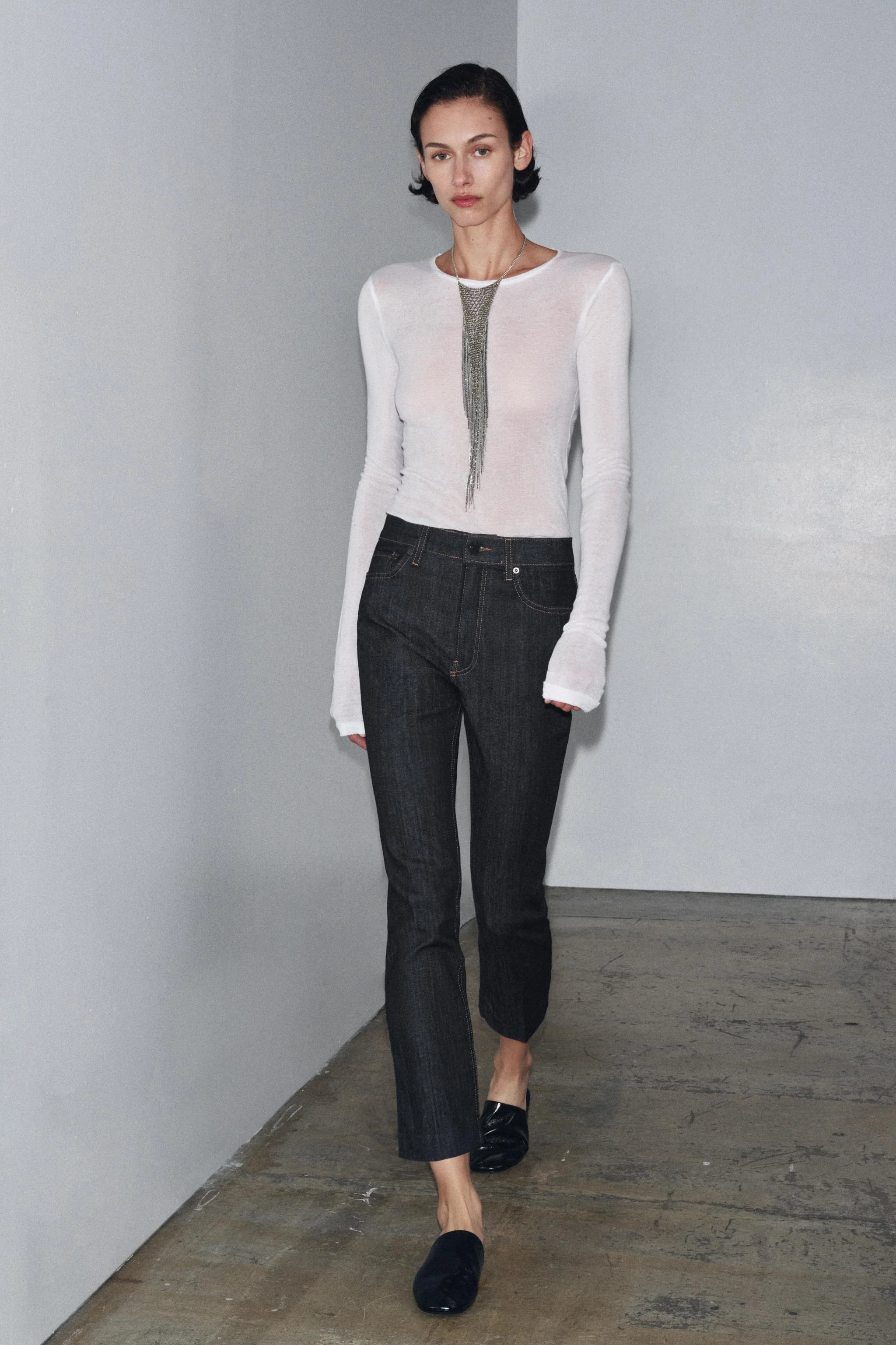 شلوار جین بوت‌کات با فاق متوسط ZW COLLECTION