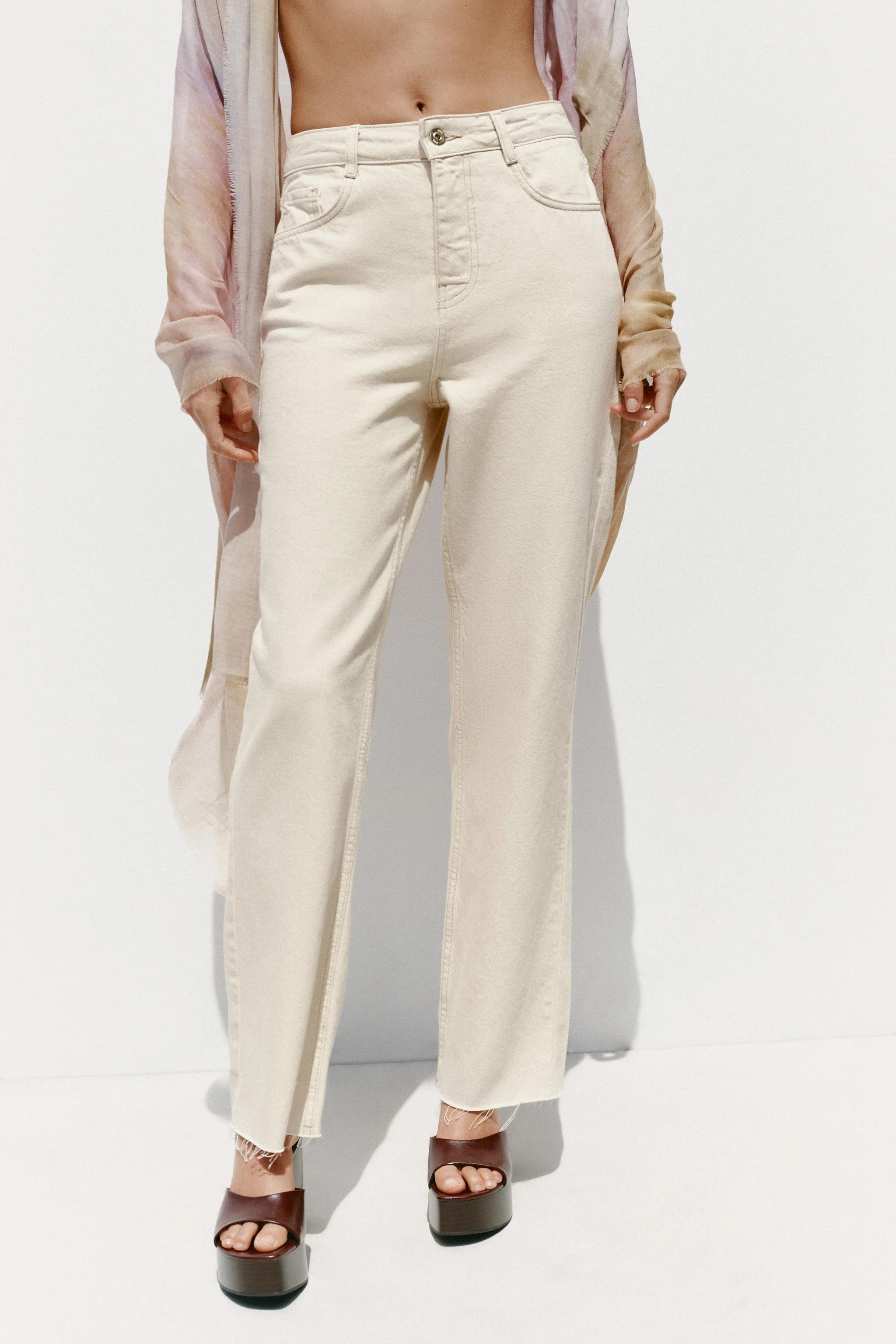 شلوار جین راسته دم پا مدل Z.02 کمر بلند