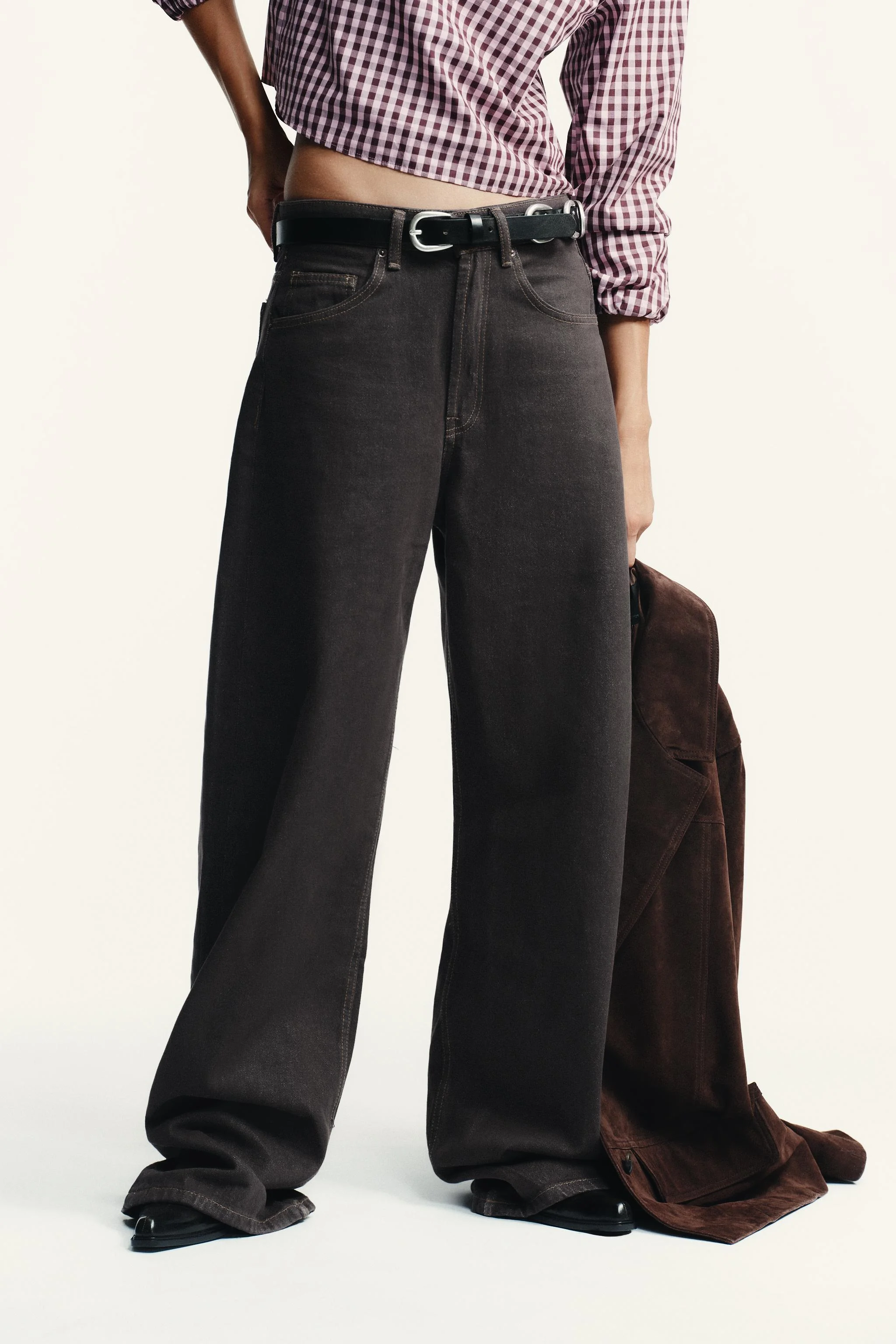 شلوار جین بشکه ای کمر بلند