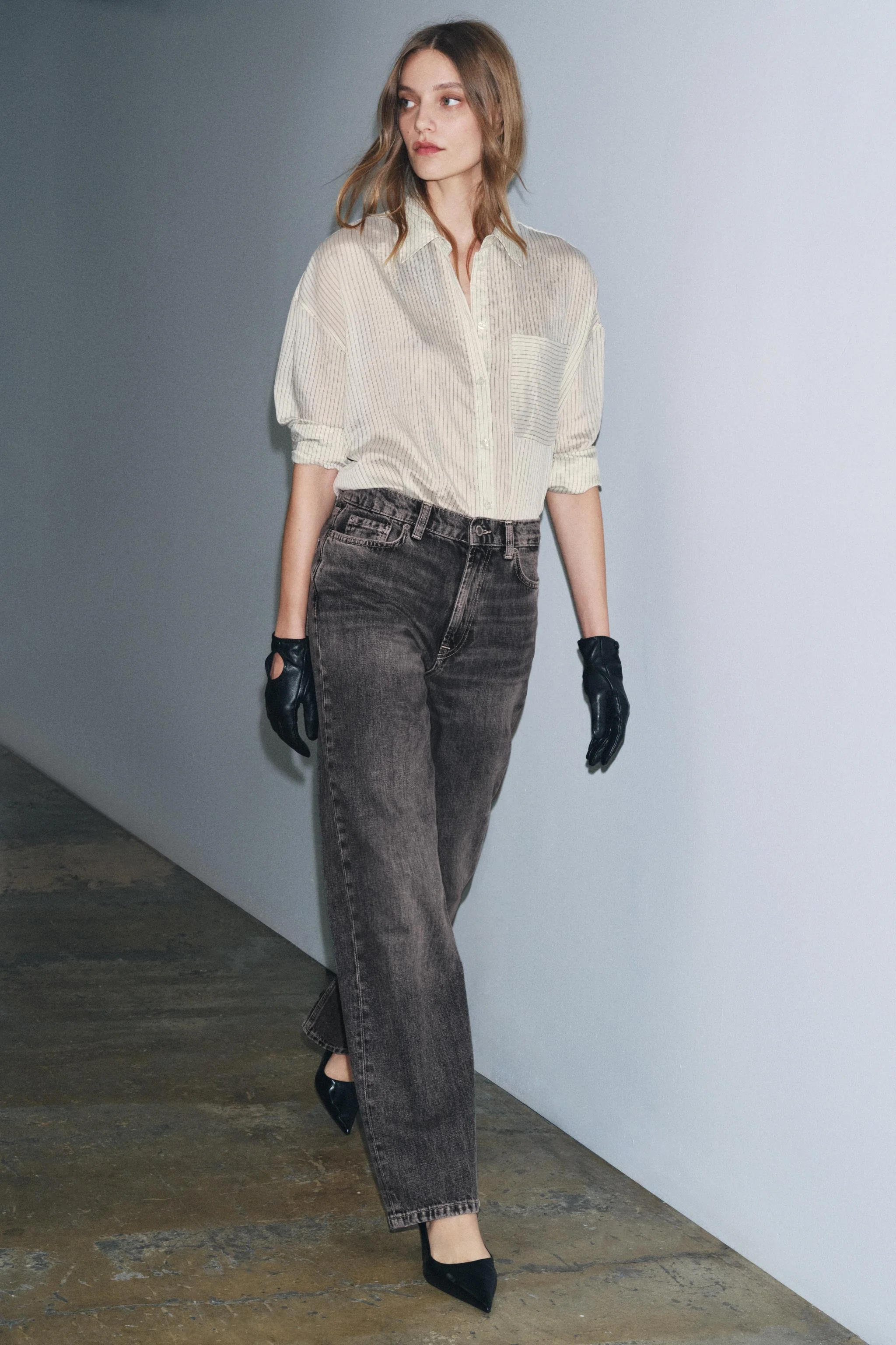 شلوار جین راسته فاق بلند ZW COLLECTION