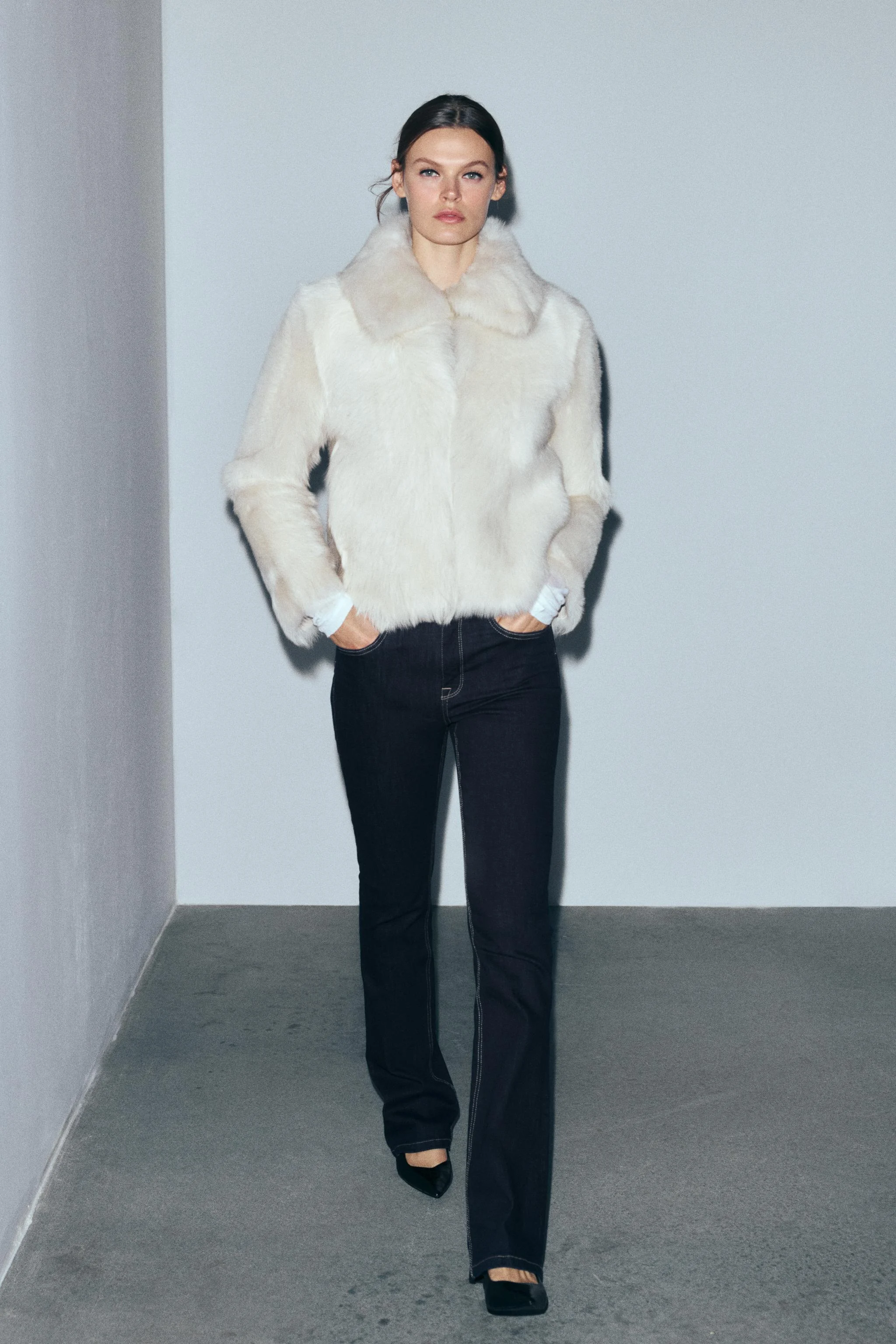 شلوار جین بوت‌کات کمر بلند ZW COLLECTION