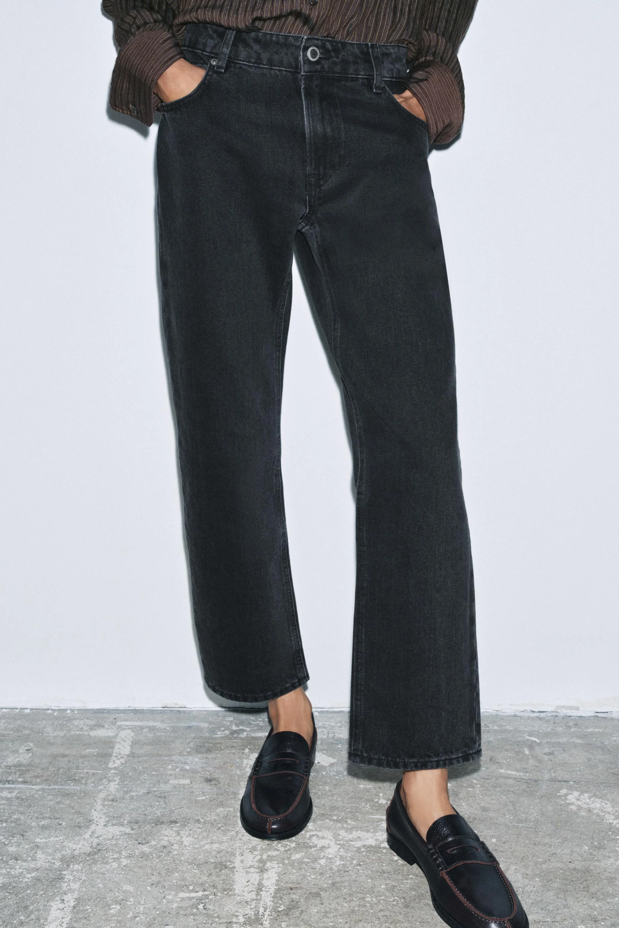 شلوار جین راسته فاق متوسط ZW COLLECTION