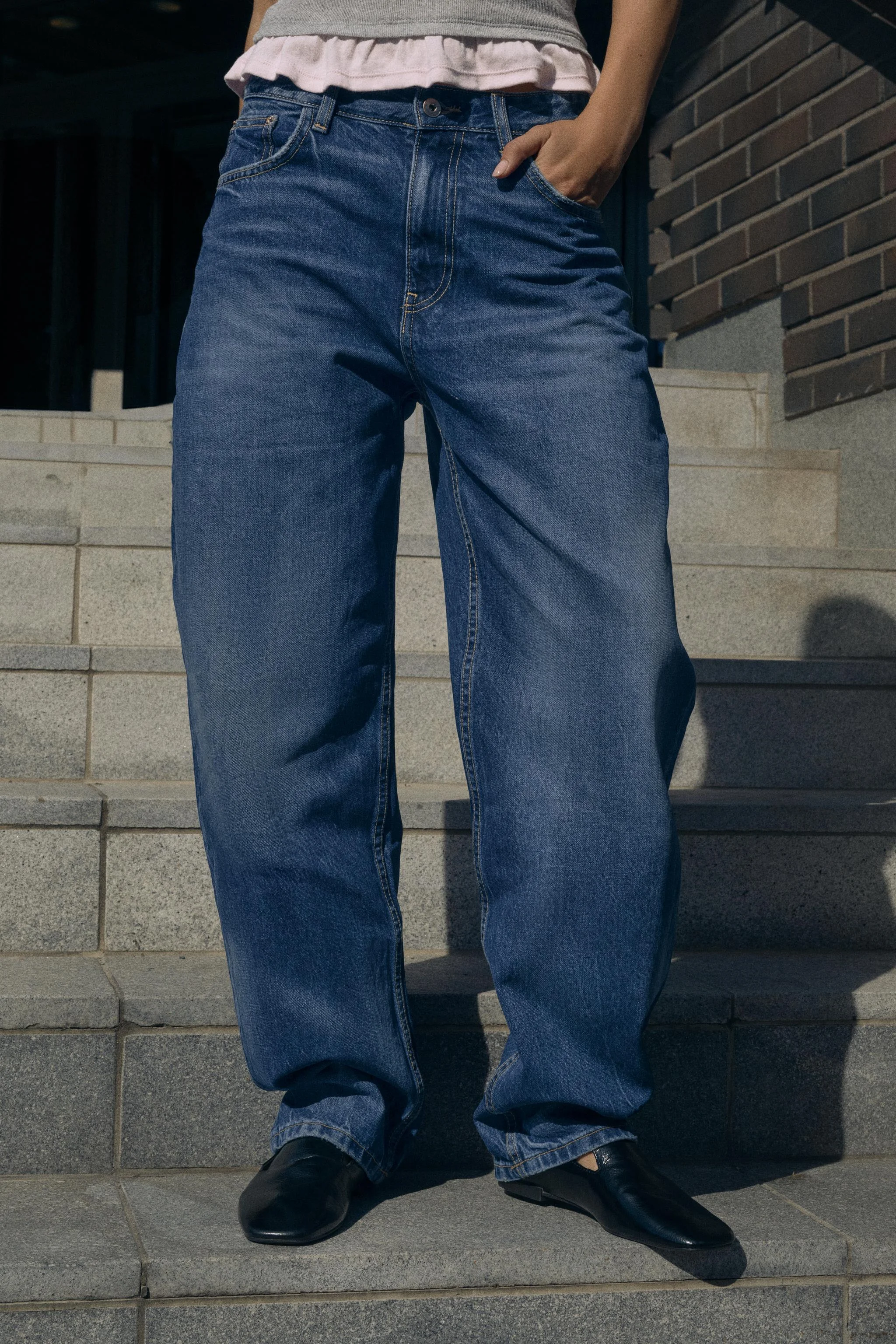 شلوار جین بشکه ای کمر بلند