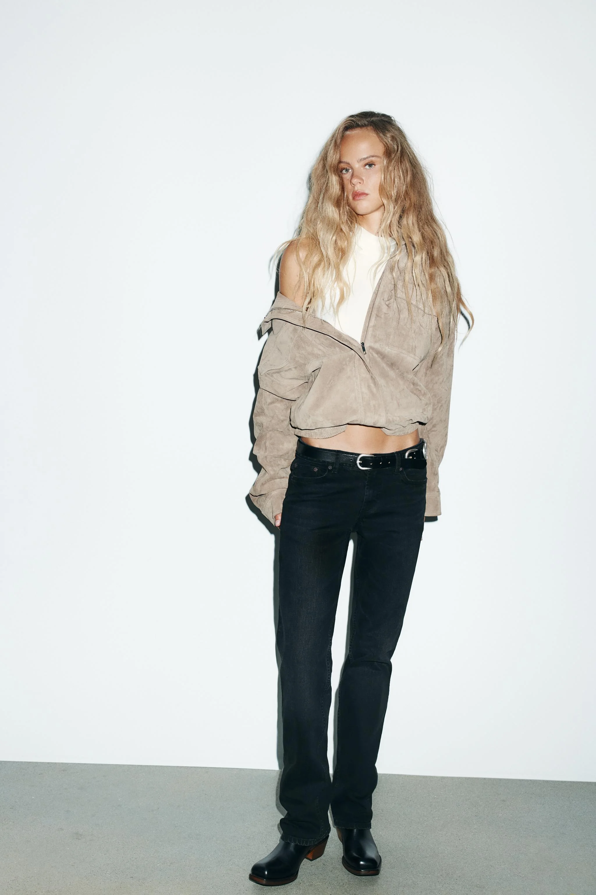 شلوار جین راسته تی آر اف فاق کوتاه